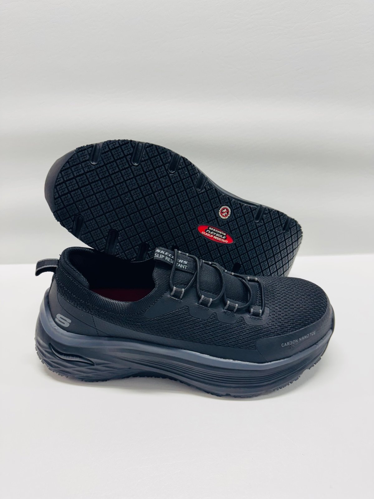 Skechers Max Cushioning Arch Fit 2.0 Nixx Black Women’s Size 10