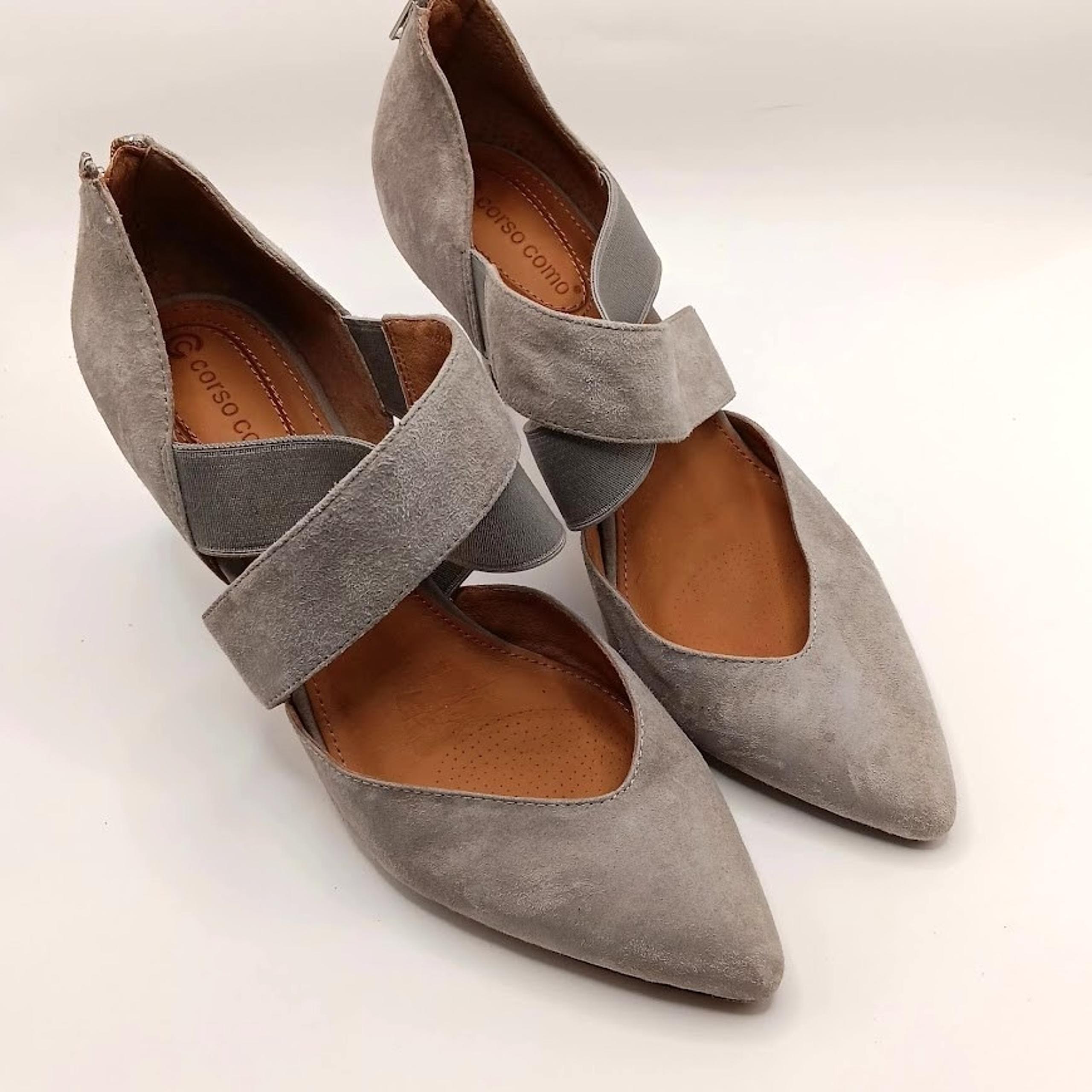 Corso Como Gray Suede Pointed Toe Strap Heels Pumps Women's Size 9M