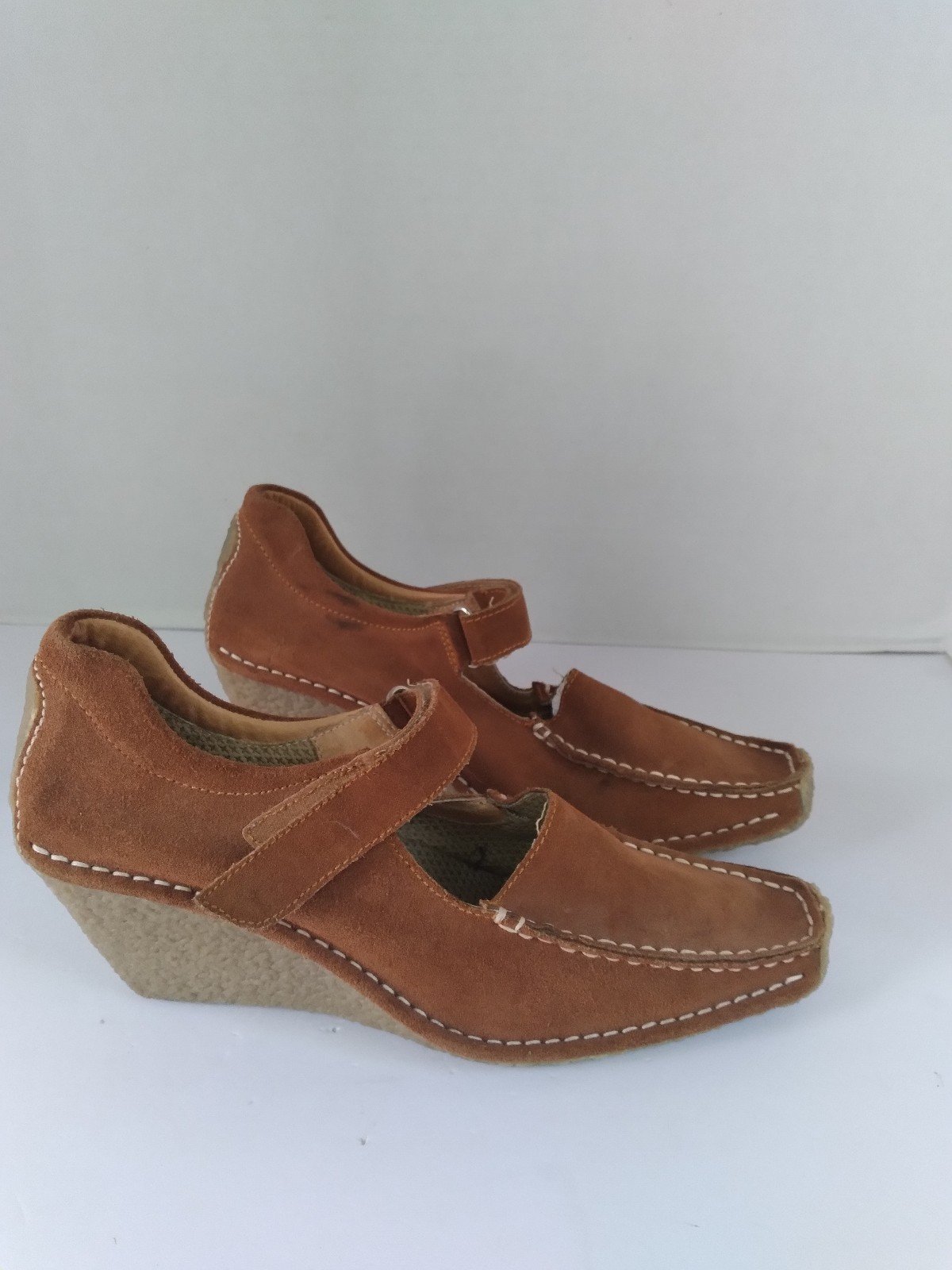 Tan Leather Comfort Wedge Mary Jane Shoes with Contrast Stitching