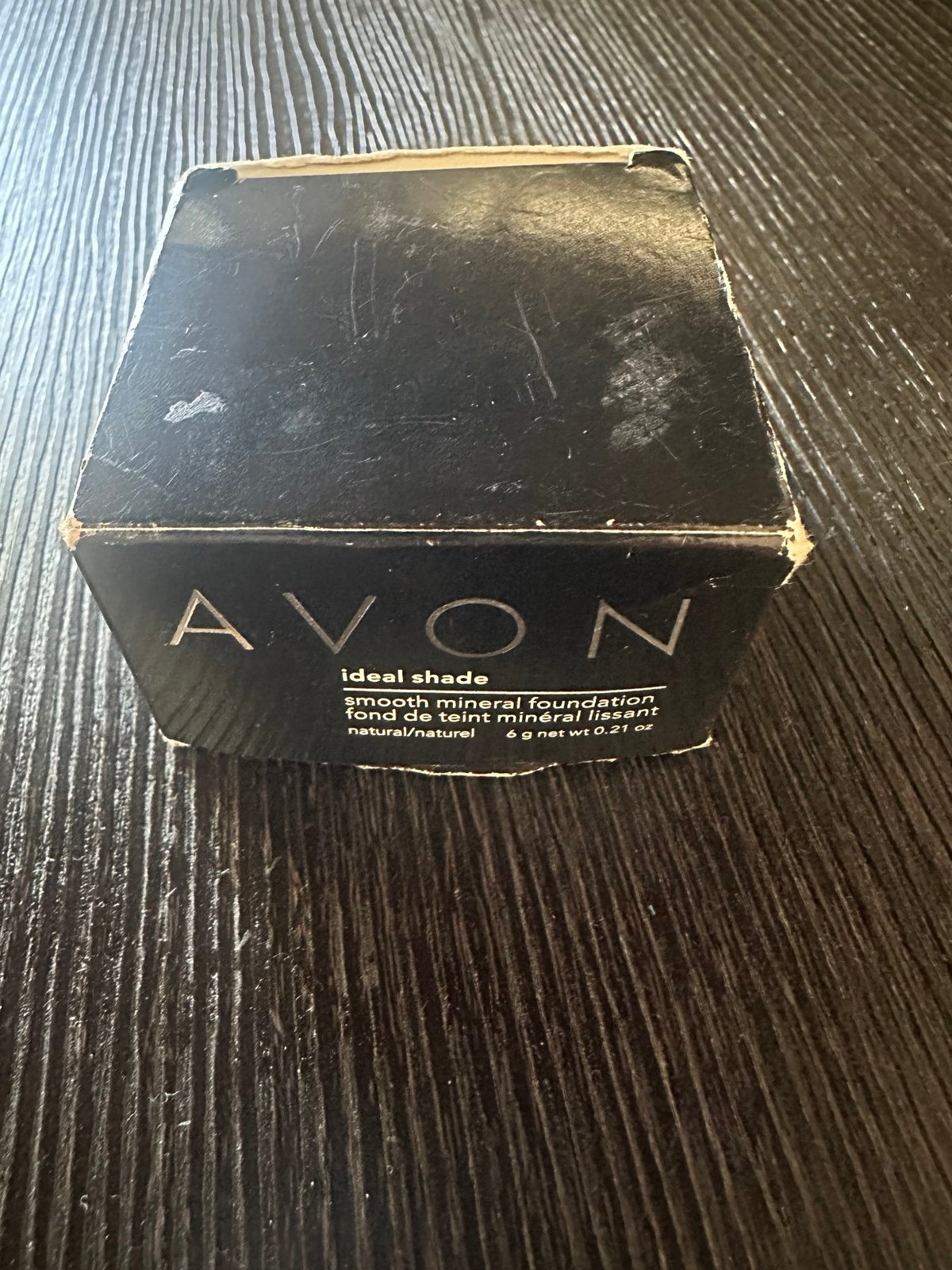 Avon Rare ideal shade smooth mineral foundation medium beige M201 6g 0.21 oz