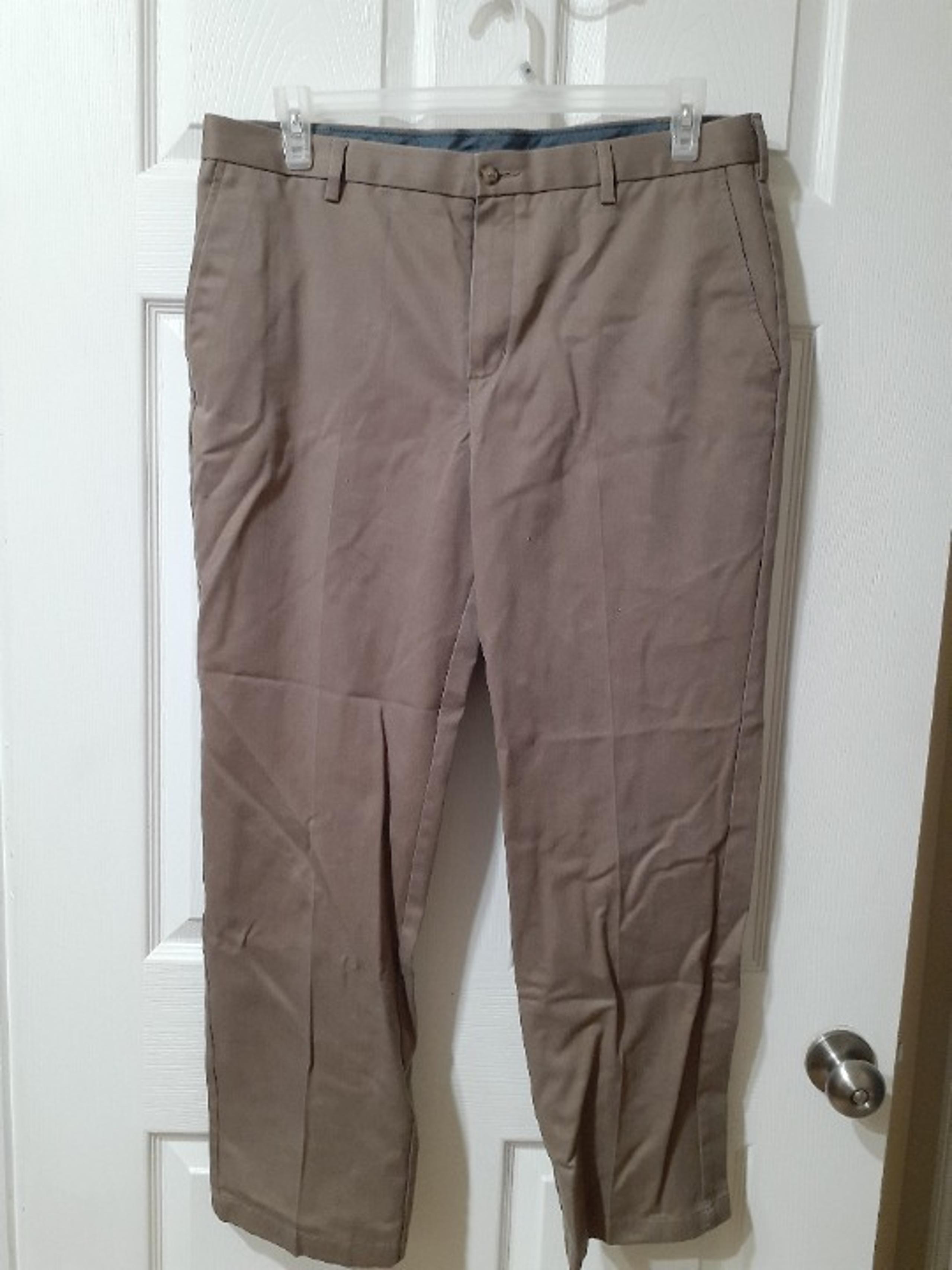 Jos A Banks Traveler's Collection Men's 36x30 Sand Flat Front Dress Casual Pants