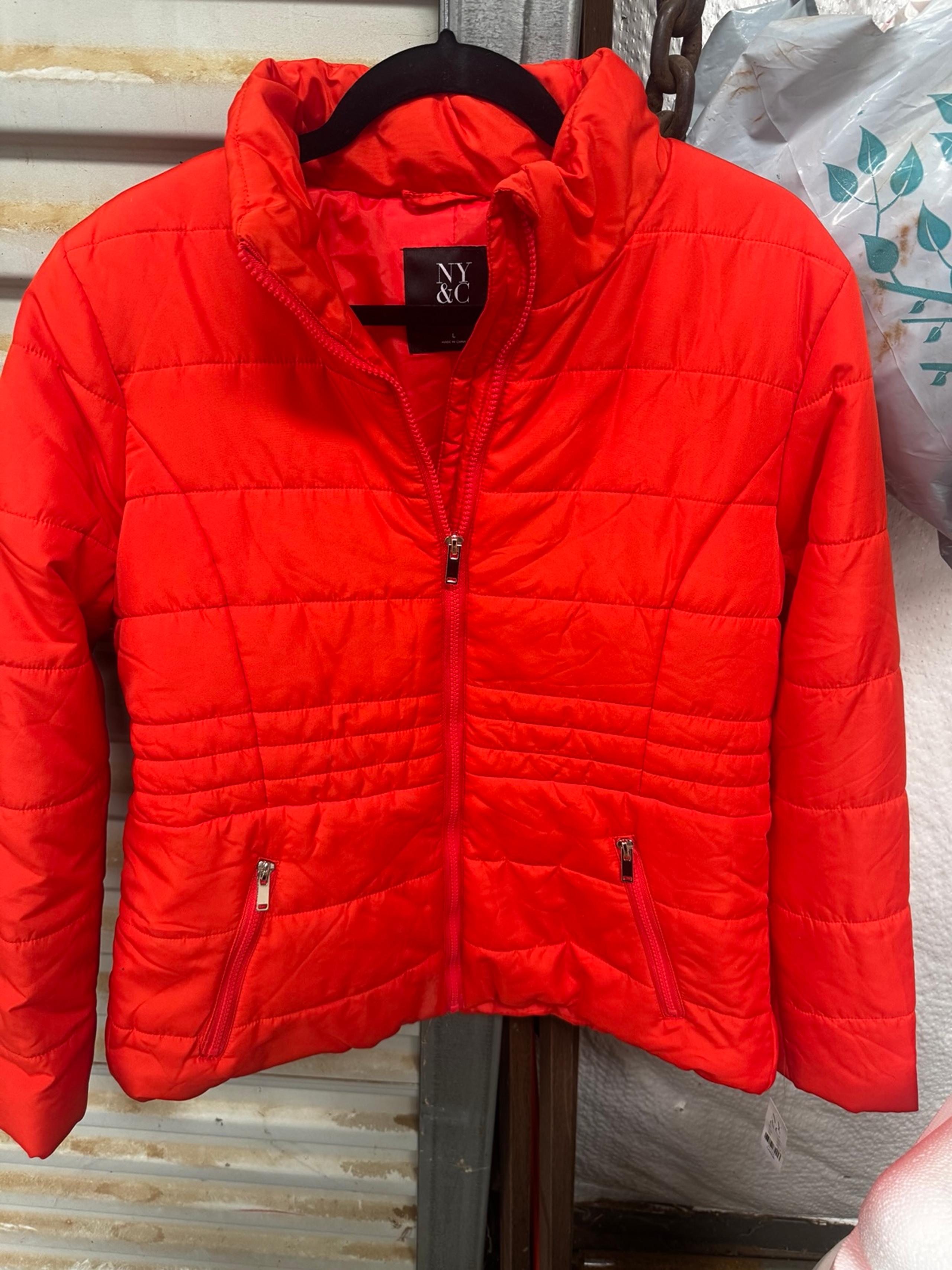 NWT New York & Company NY&C Puffer Coat Jacket Red Zip Up Black Size Large L