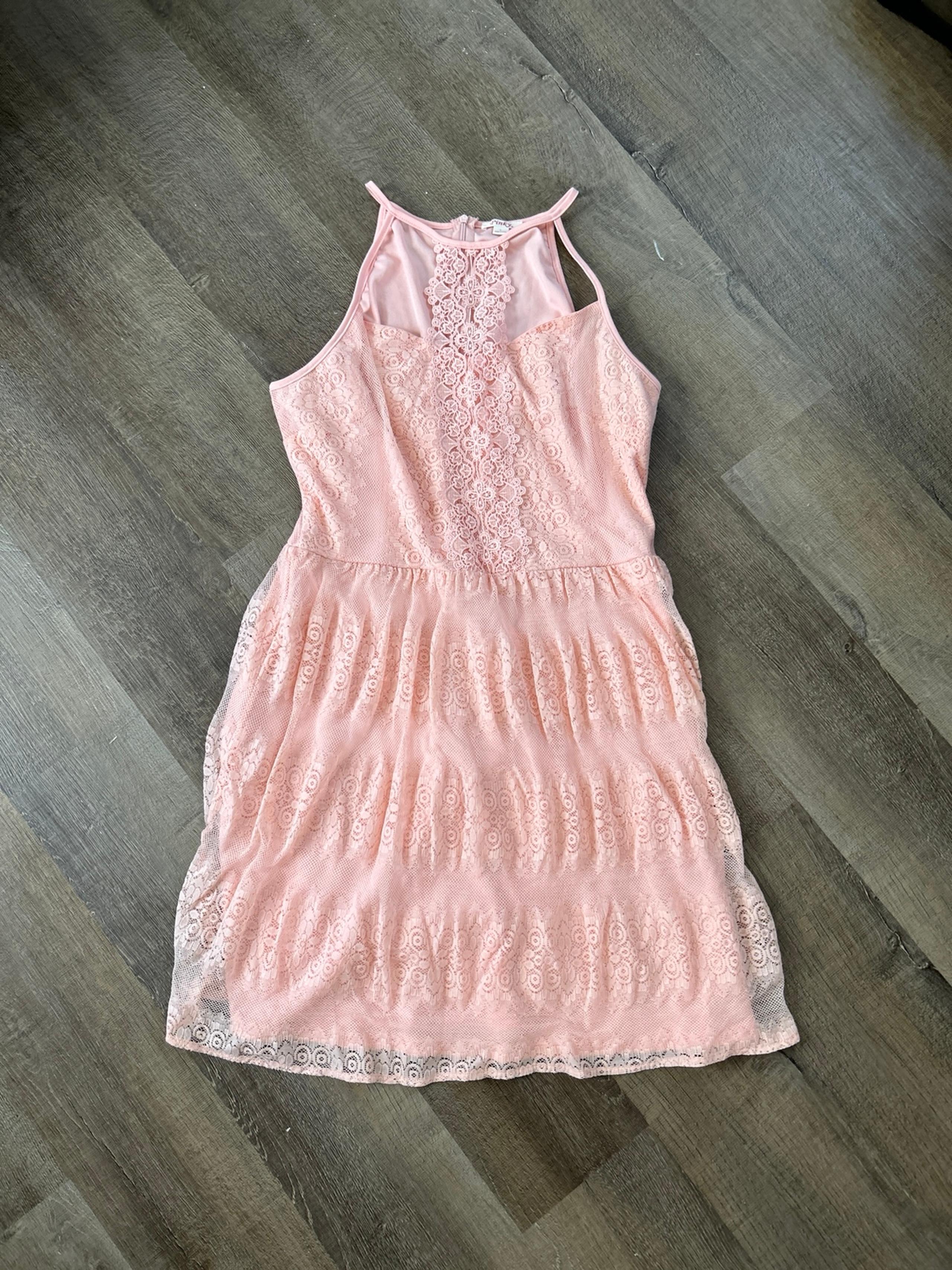 Pinky brand Light Pink Lace Overlay Spaghetti Strap Dress Size Large