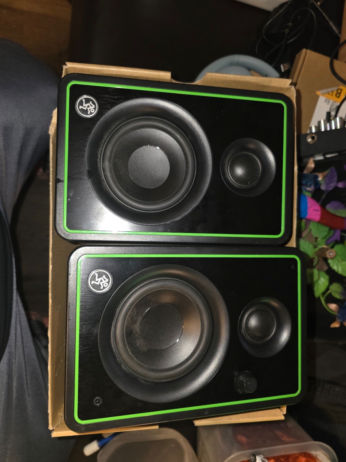 Mackie cr-x studio monitors