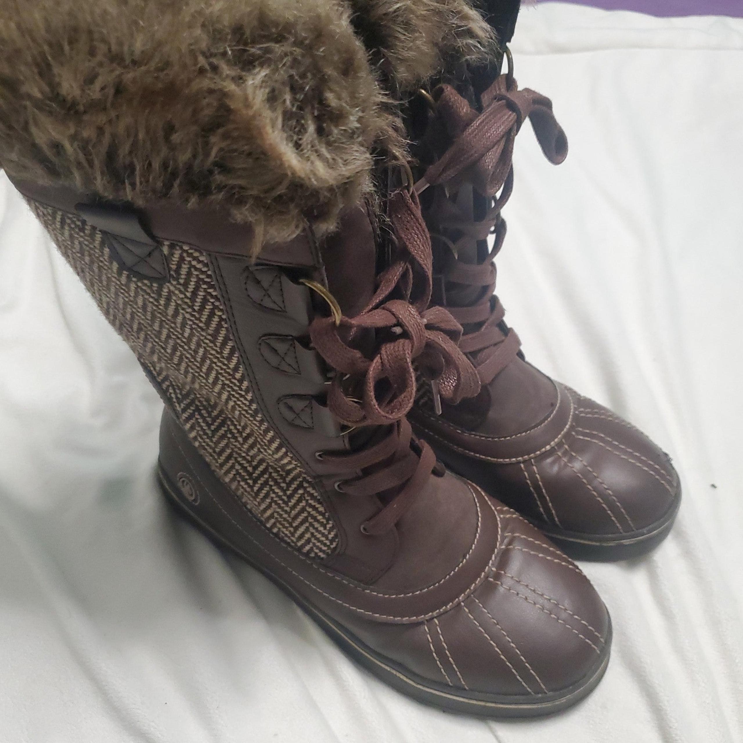 Nice cond womens Northside Extra warm faux fur & fleece lined winter boots  Sz 8