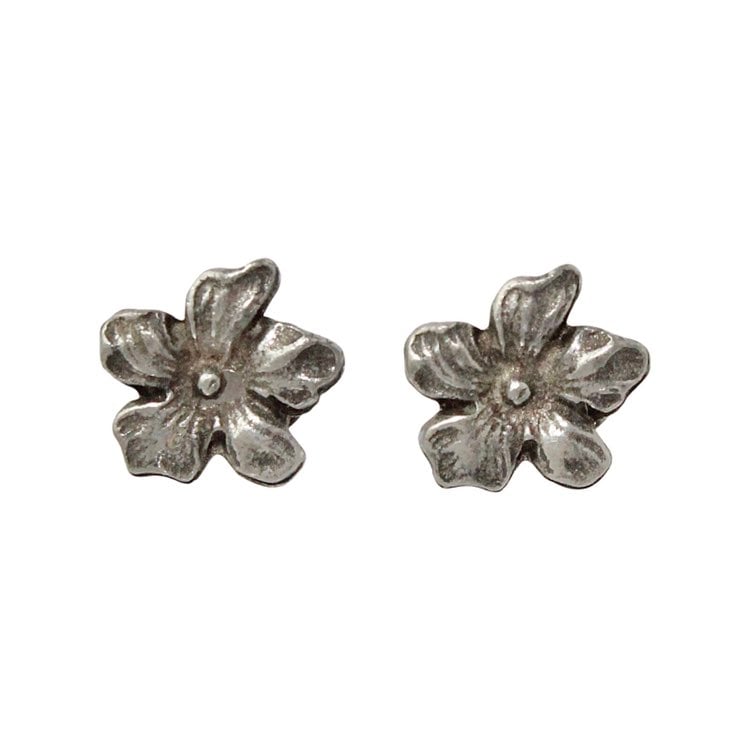Vintage Flower Stud Earrings Silver Tone Floral Studs Realistic 5 Petals Estate