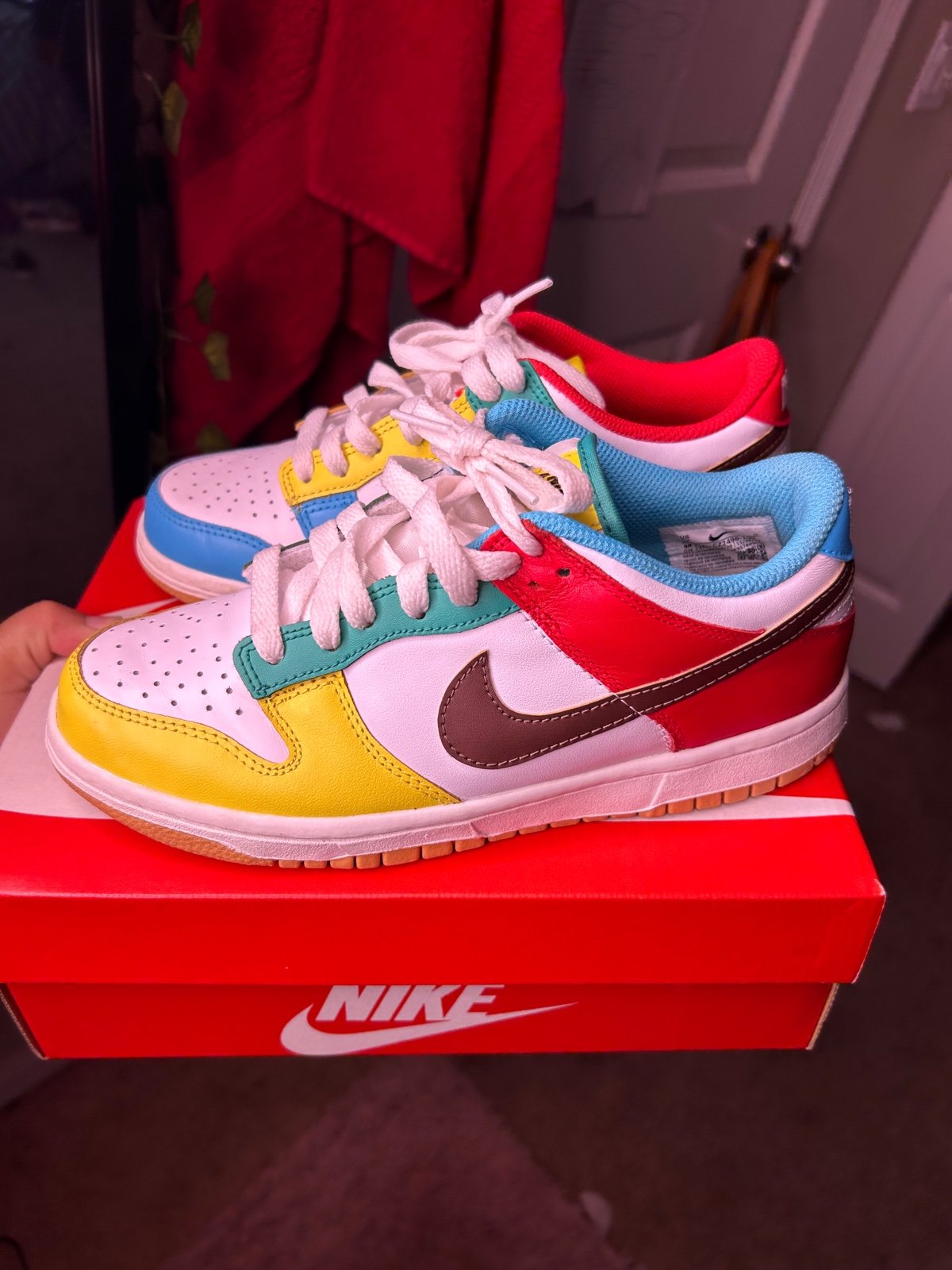 Nike dunk low SE