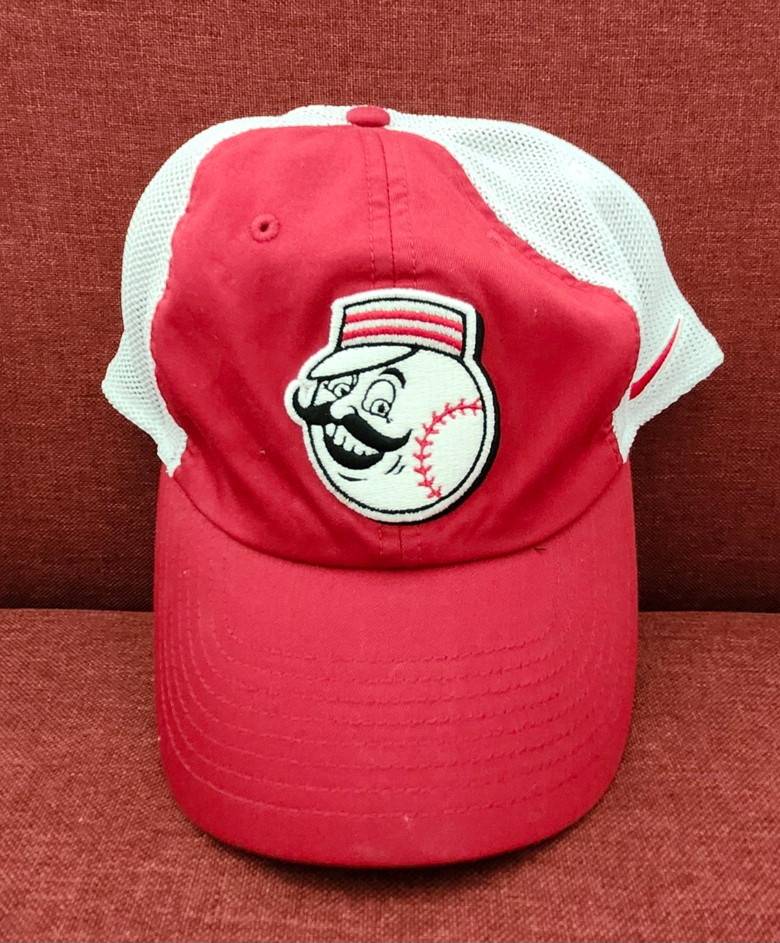 Women's Nike Cincinnati Red's Hat