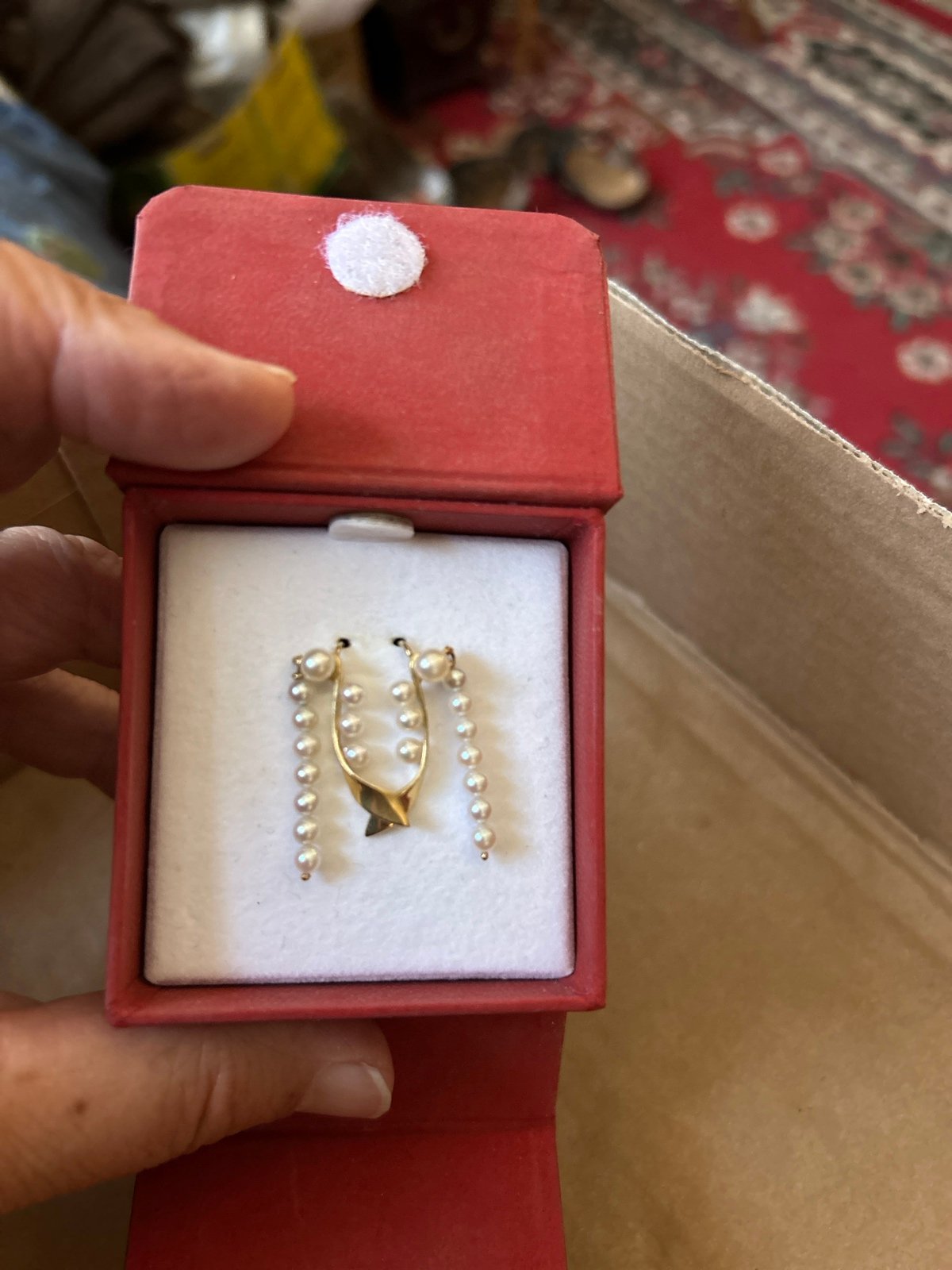 14K solid gold pearl dangly earrings