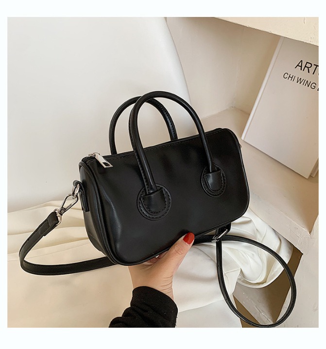 Stock Fashion Bag New Style for Summer Cute Bag Candy Color Shoulder Bag Women