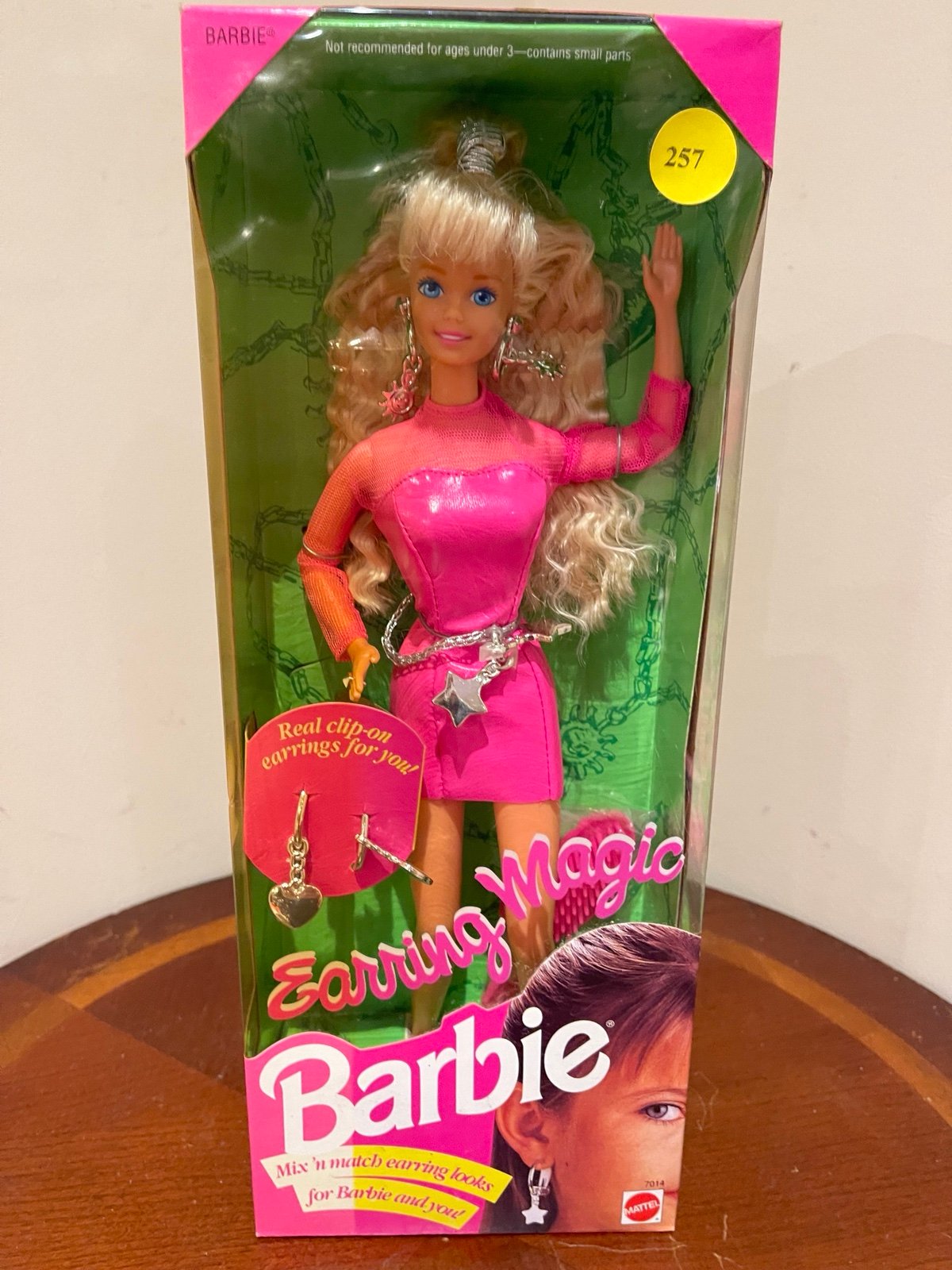 Barbie magic earring