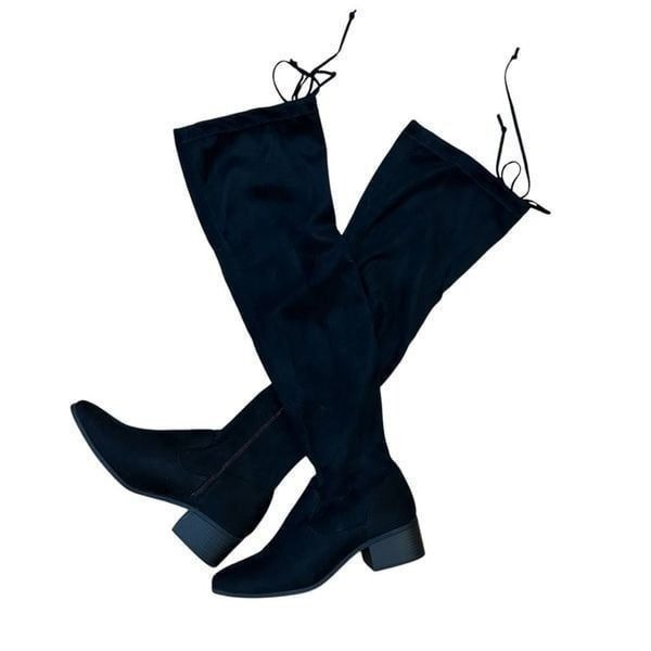 JustFab Hannah Size 8.5 Knee High Black Boots