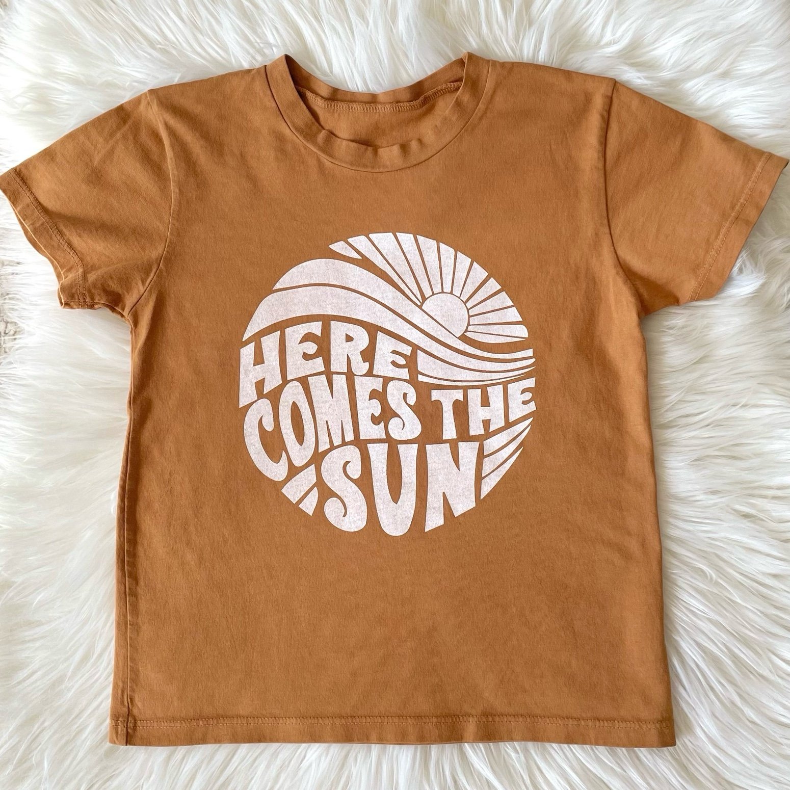 JUNE & Grey Kids “Here Comes The Sun” Short Sleeve Tee 4/5T