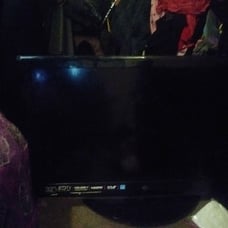 32 inch LEd tv