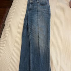 Match maternity jeans (size 29)