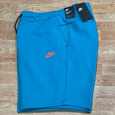 Nike Tech Fleece Shorts Size Medium Aquamarine