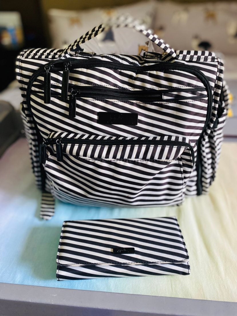 Jujube black magic bff & be spendi