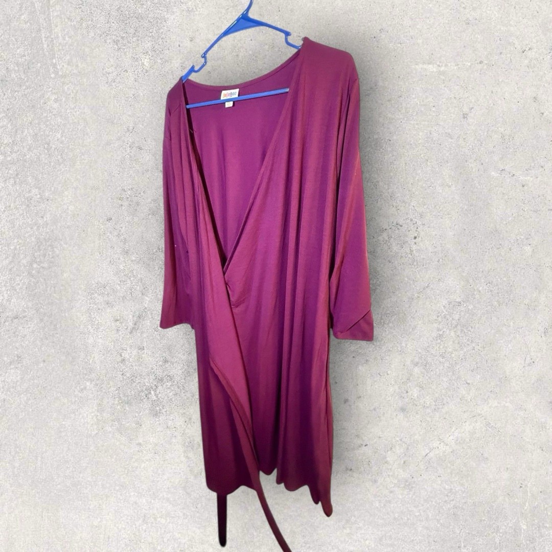 LuLaRoe NWT Ellie Dress Size 2XL Classic Shirt Dress Solid Purple Print