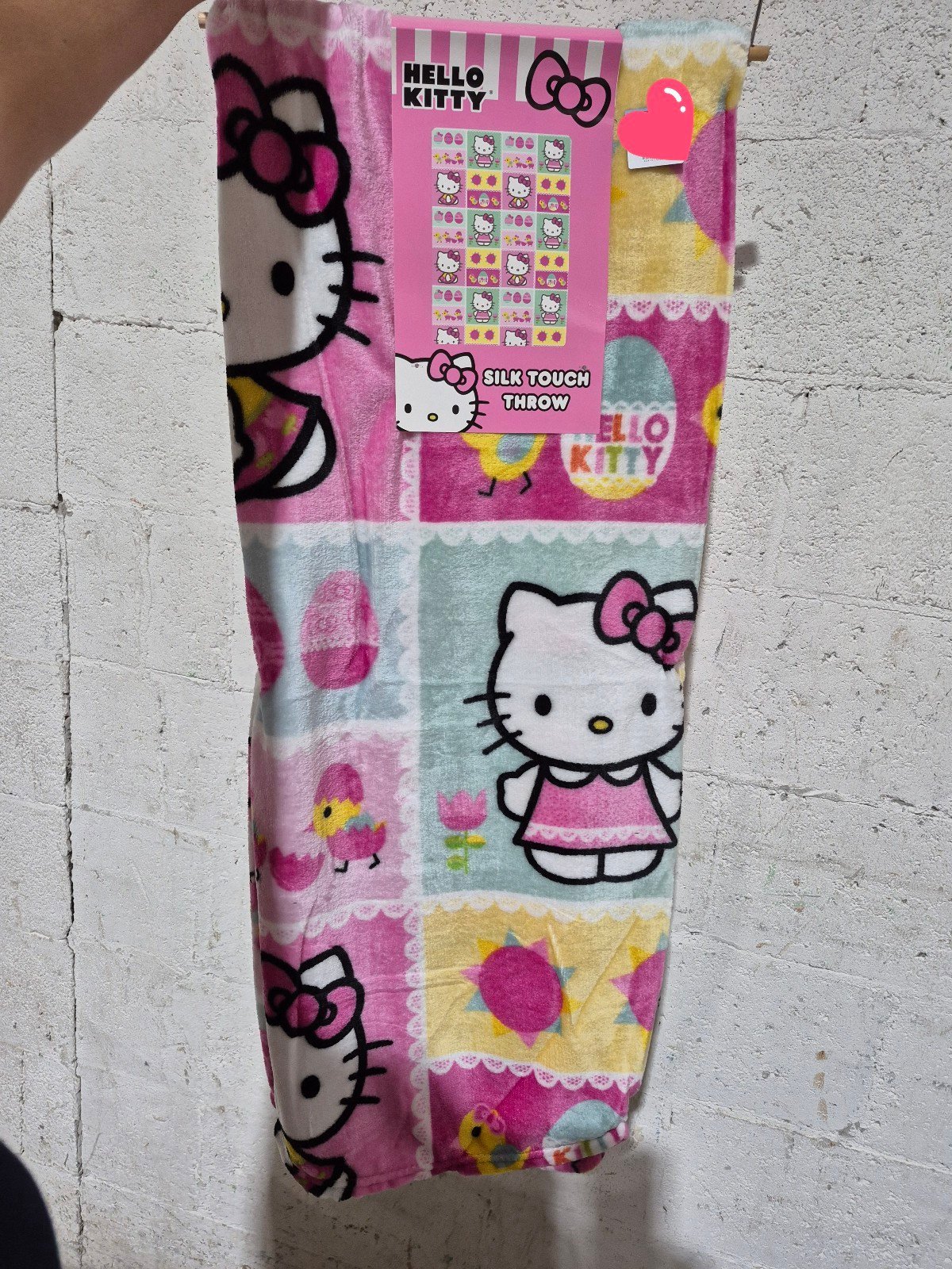 Hello kitty blanket