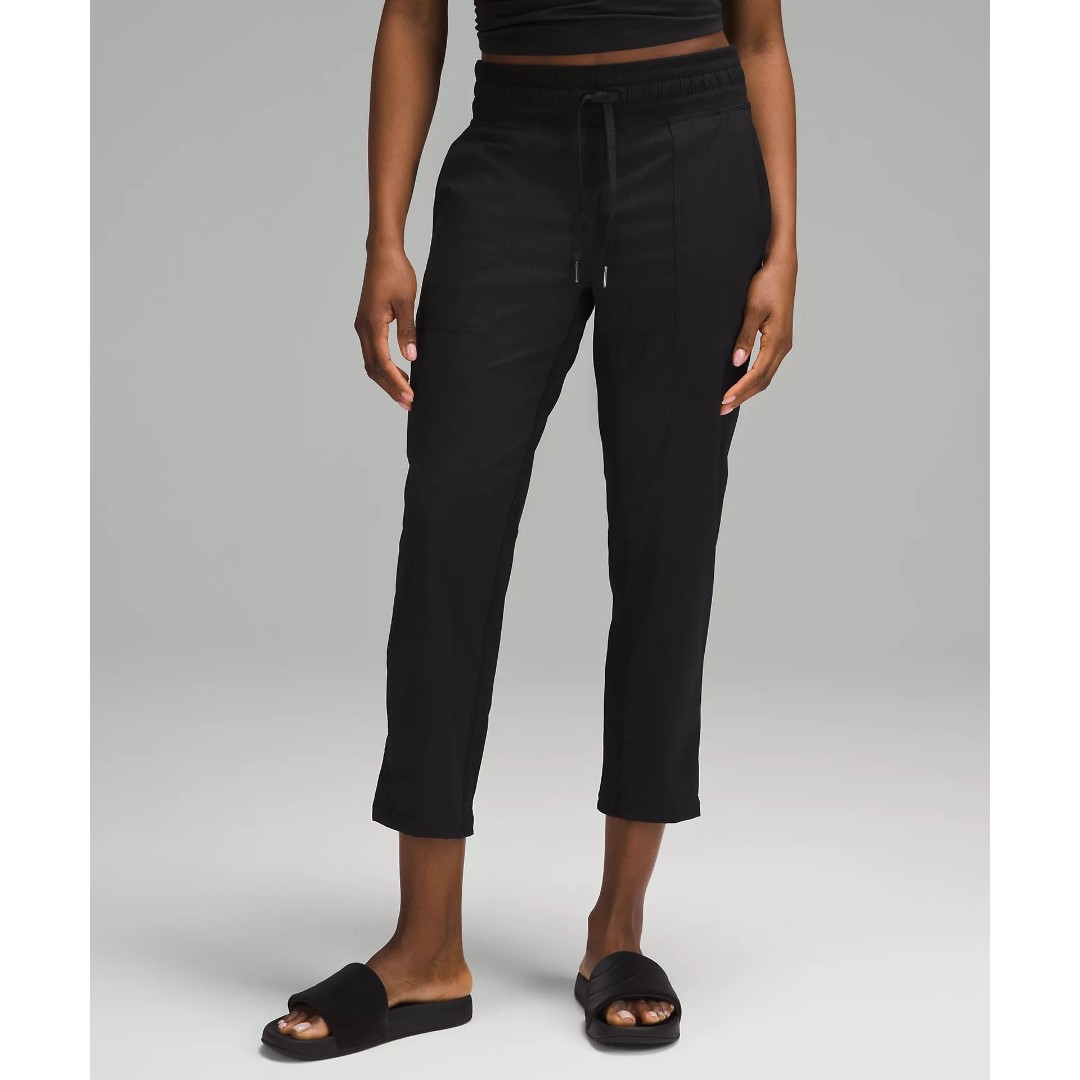 NEW Lululemon Dance Studio Mid-Rise Cropped black Pant Size 8 AUTHENTIC
