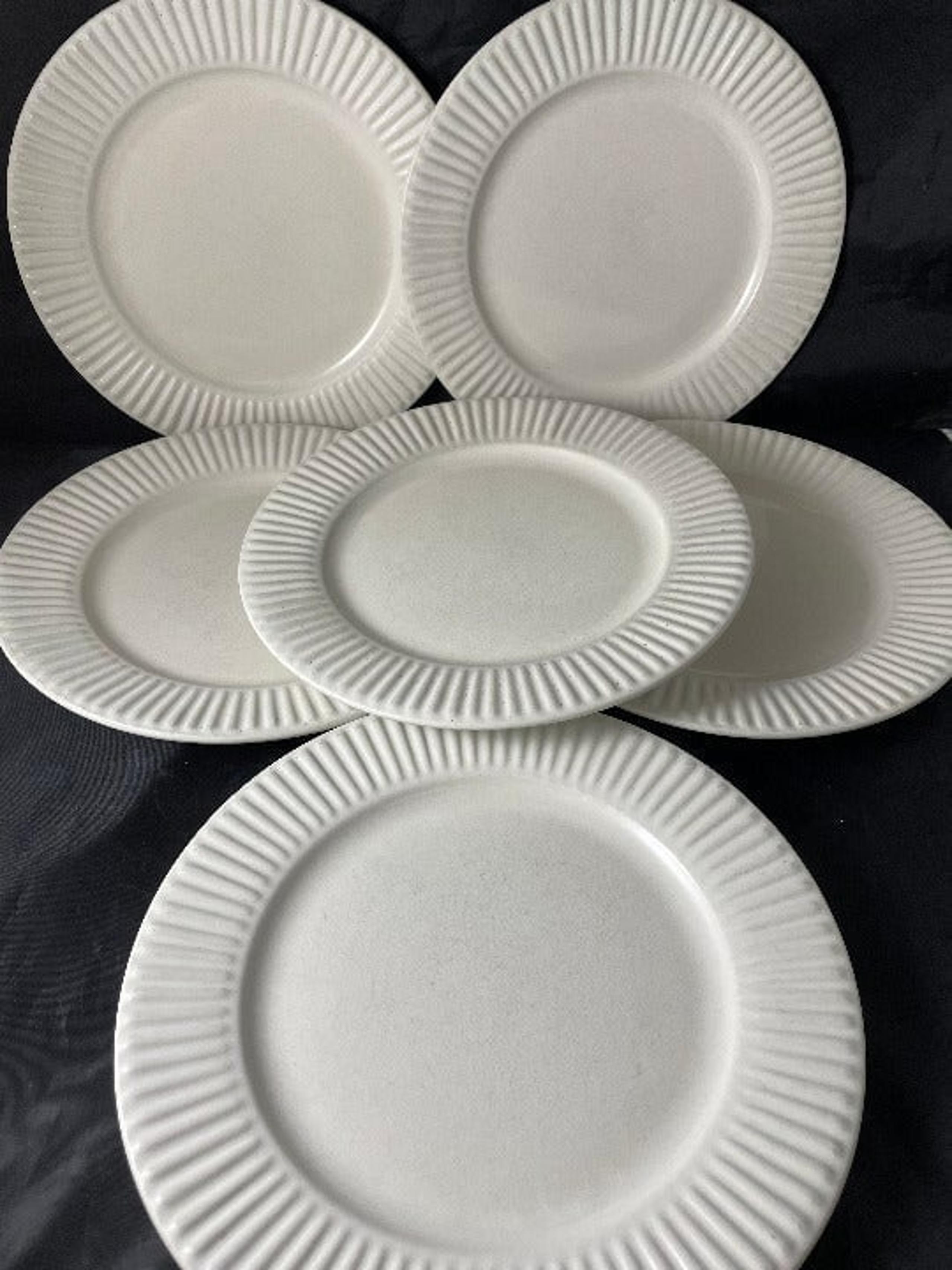 Dansk White Stoneware Dinner Plates 9-3/4" Diameter (6) Made in Portugal