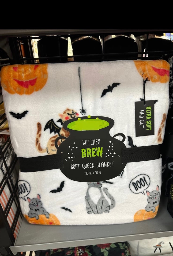 Halloween Kitty Cats Queen Size Blanket