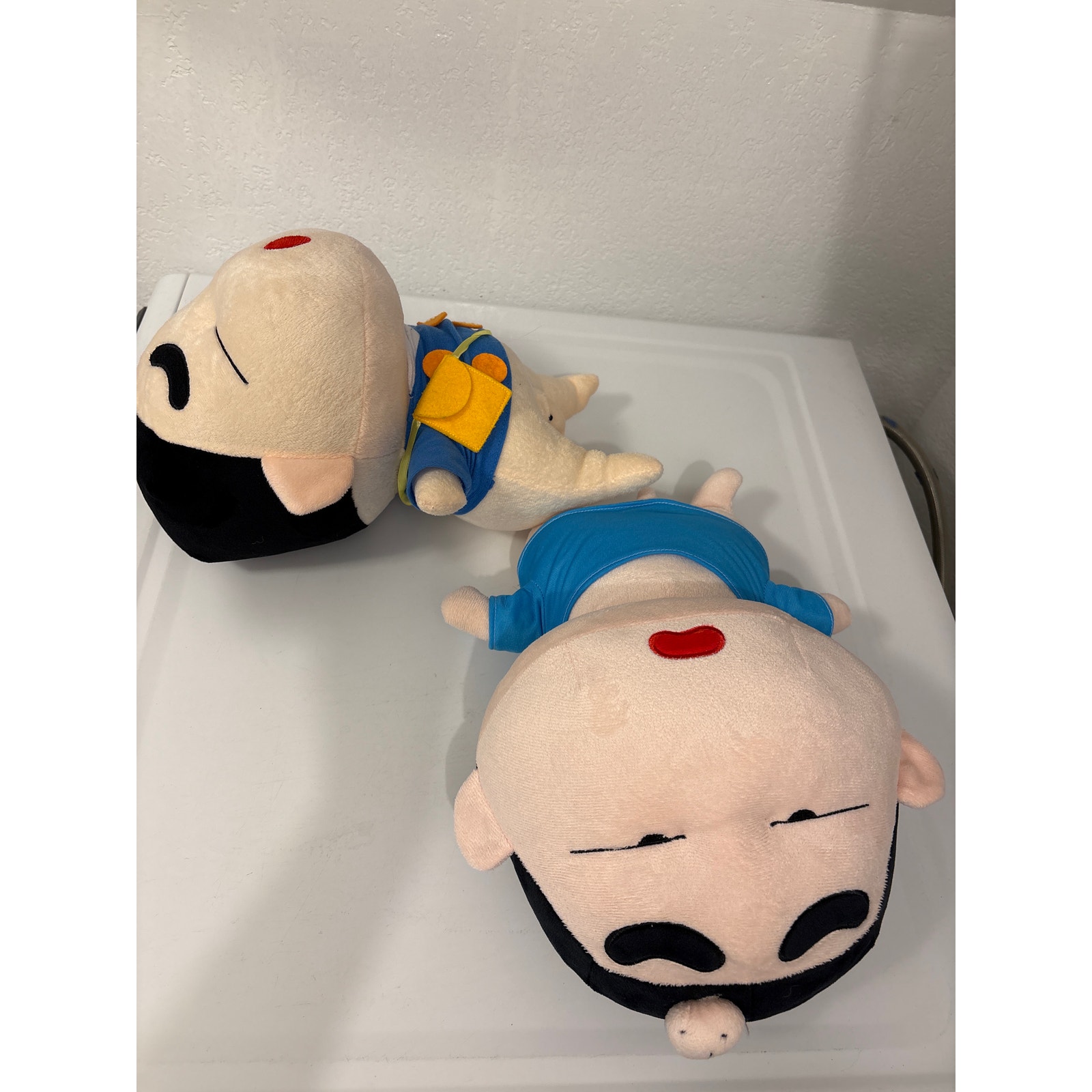 Shin Chan plush lot of 2