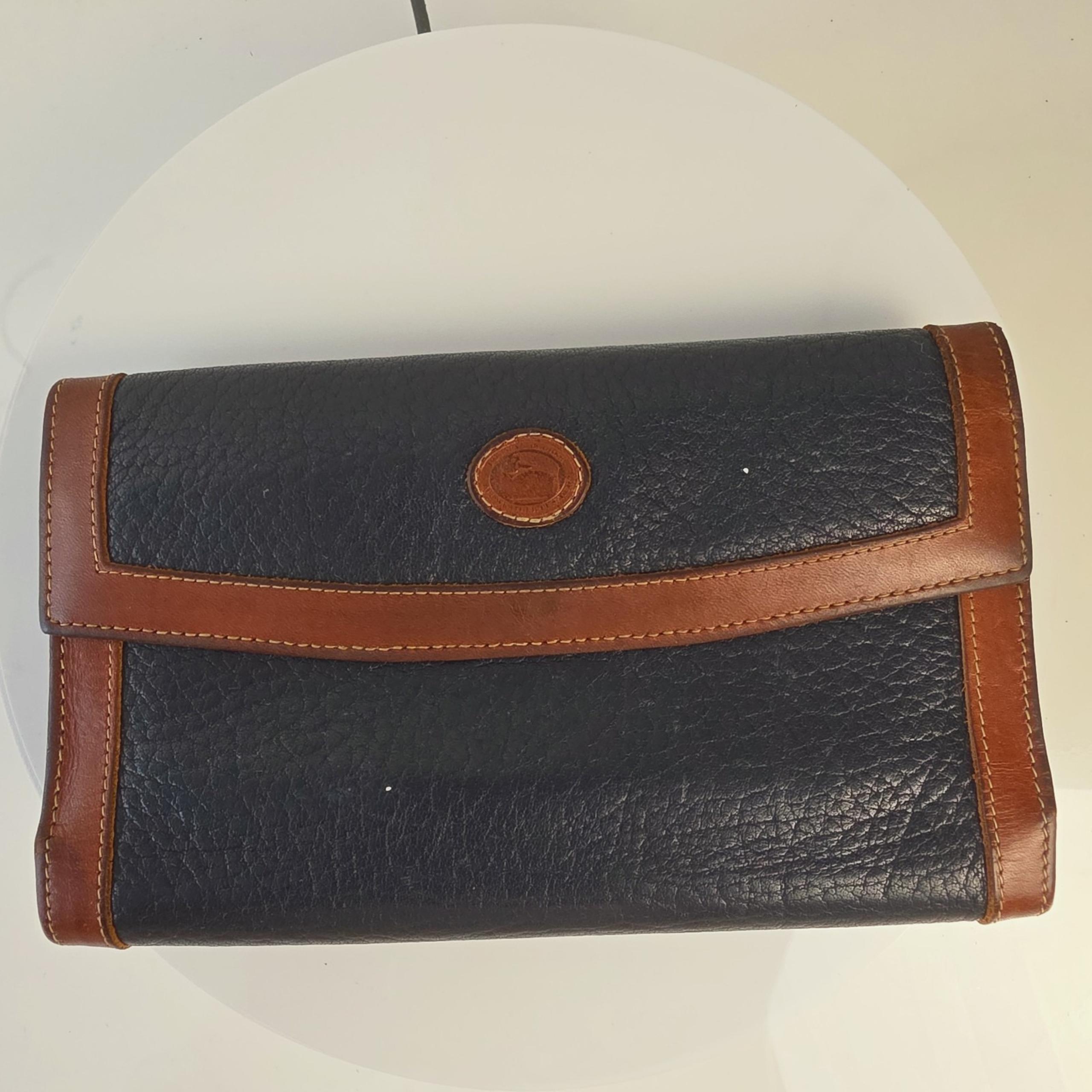 Vtg Dooney Bourke Trifold Wallet Clutch Leather Kisslock Coins Navy Tan