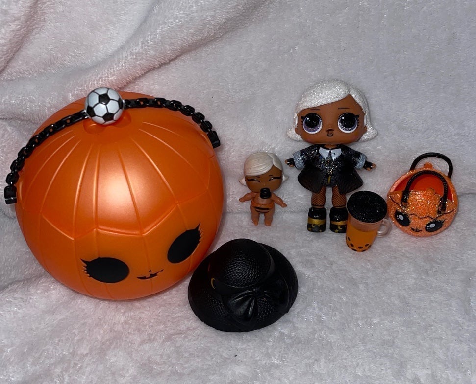 Lol Surprise Spooky Whitchay babe and lil
