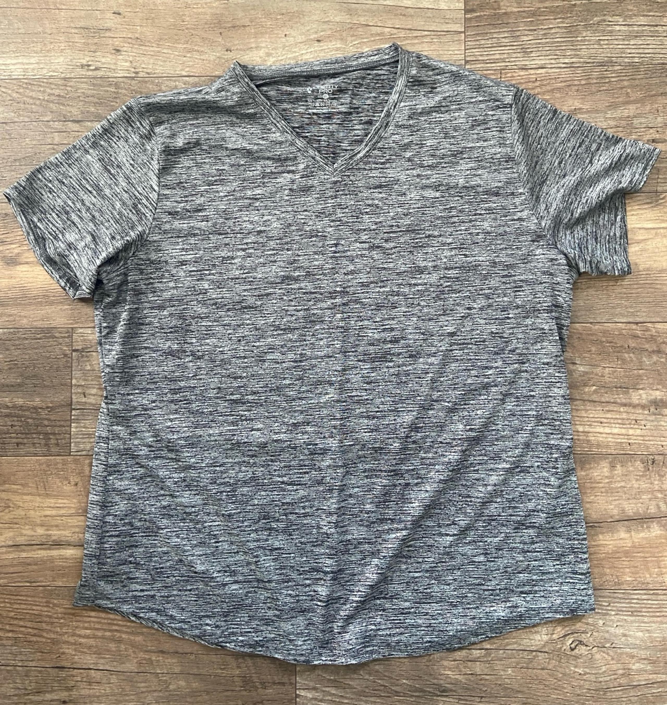 Ladies plus size basic tee