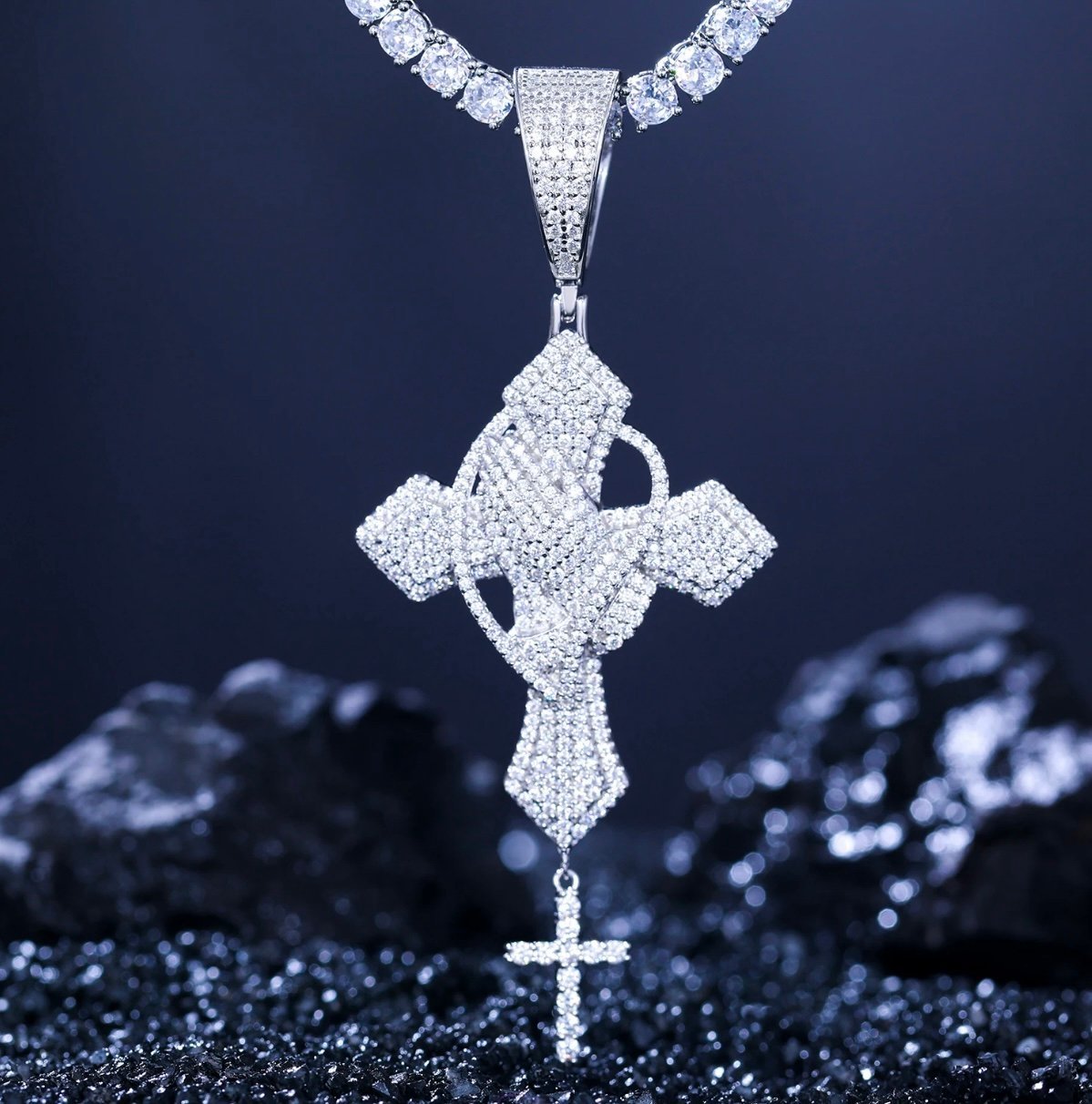 *Big Sale* Moissanite pendant Cross Chain Pendant