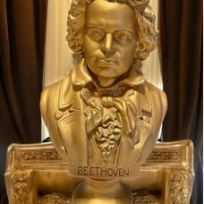 Gold Beethoven Bust Classical music composer ZOOM IN music mantle piece history
