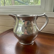 Vintage Wilton Armetale Plough Pewter English Tavern Water Juice Pitcher USA 6”