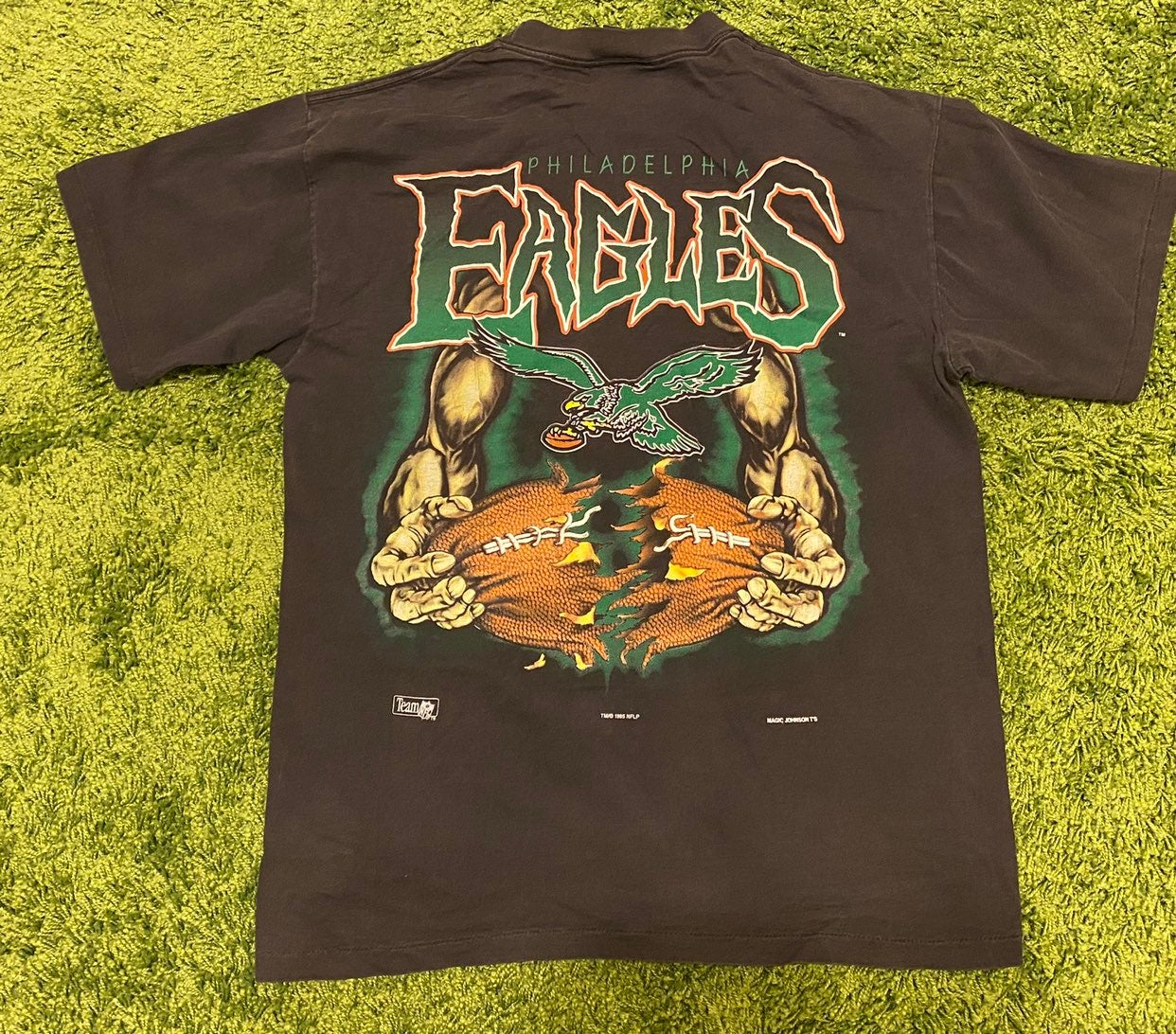 Vintage 1995 Philadelphia popular Eagles NFL Magic Johnson T’s MJT
