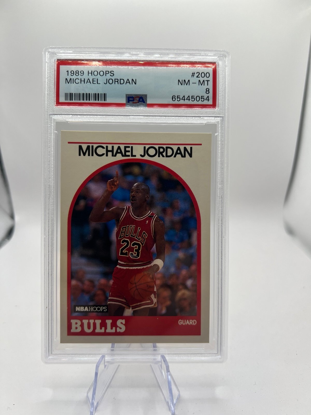 Michael Jordan Hoops 1989 PSA 8 card #200