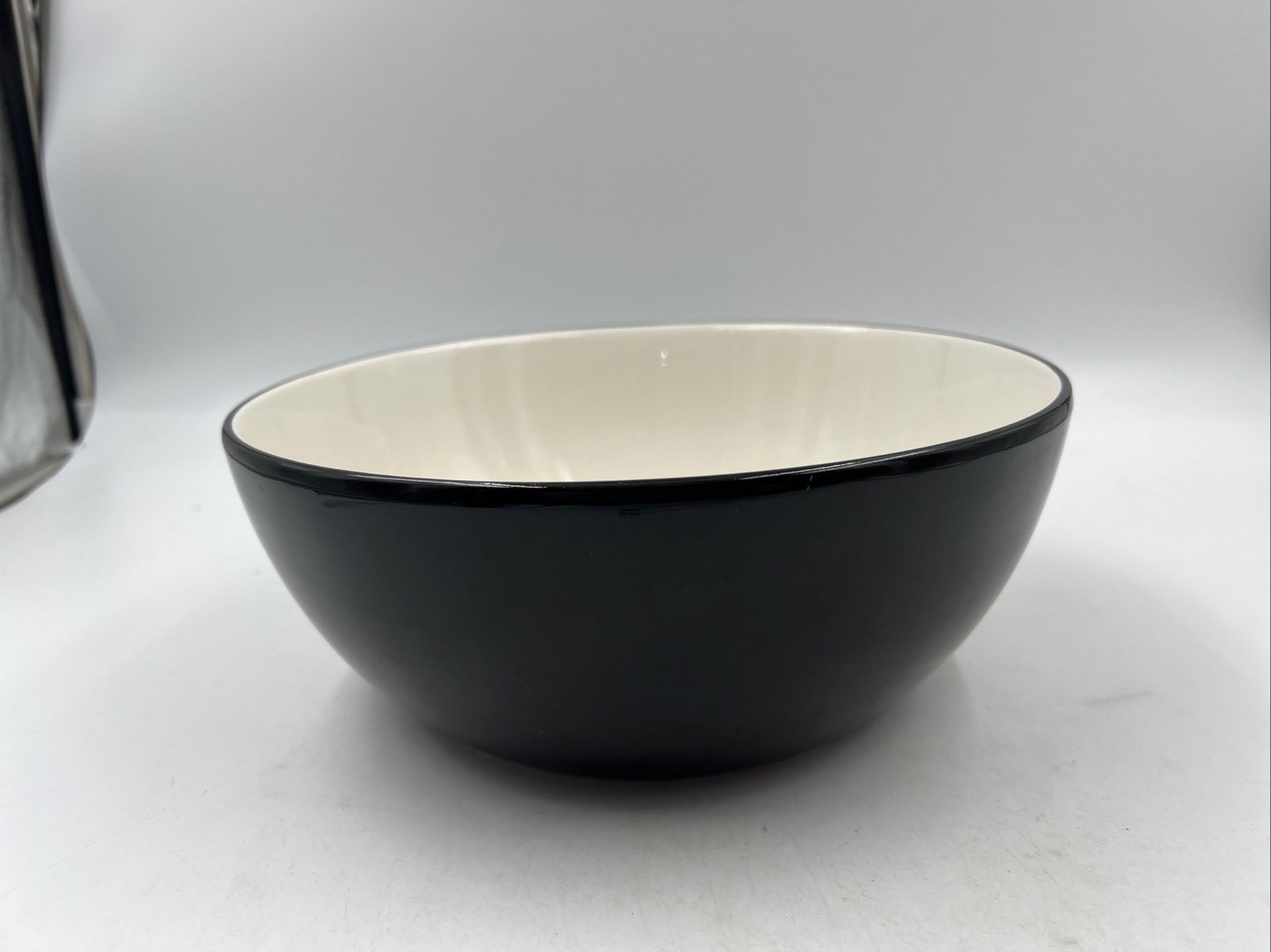 At Home Ceramic Large 10x4in Spider Serving Bowl BB01B21002