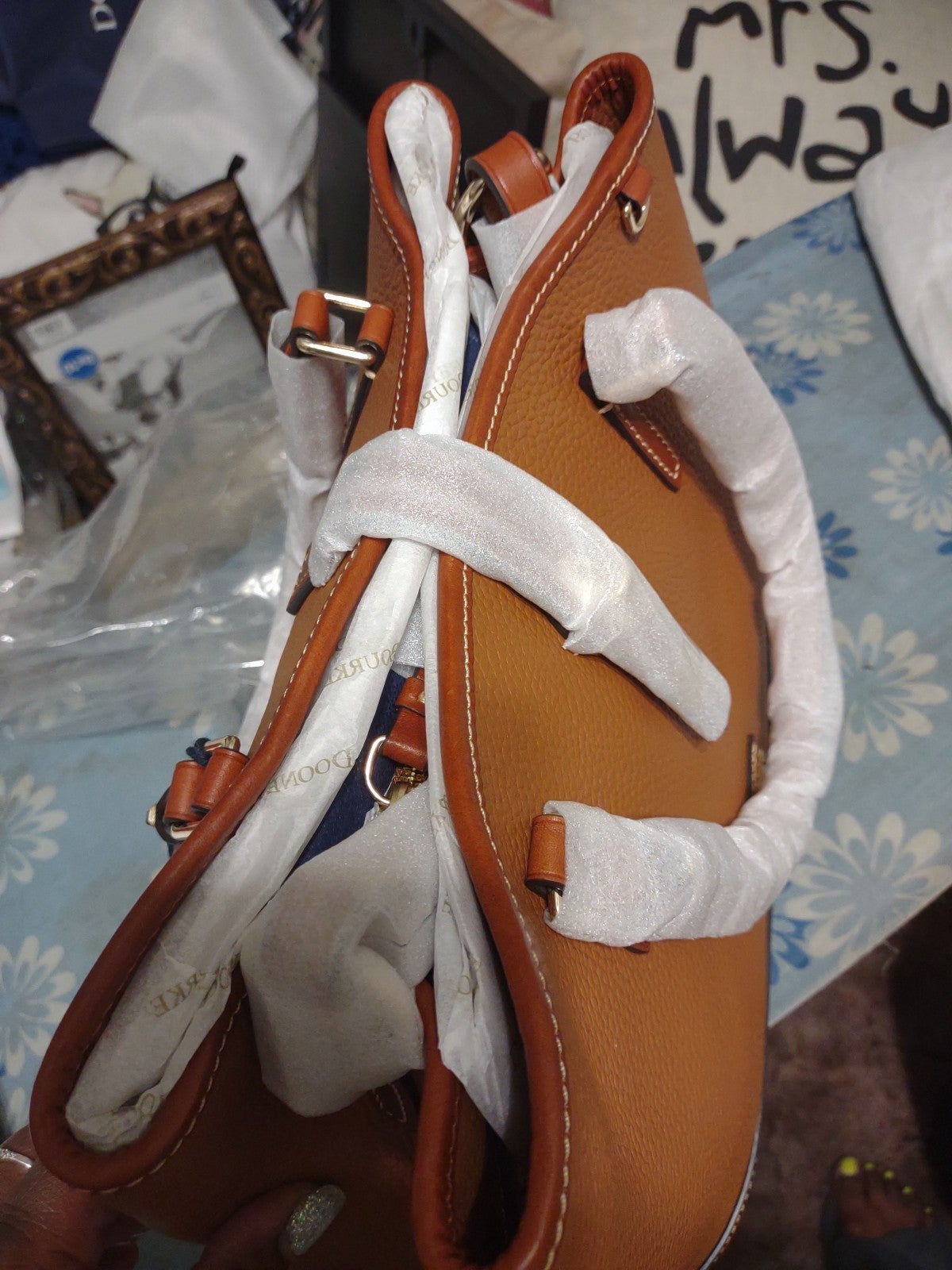 Designer handbags Dooney and store Bourke