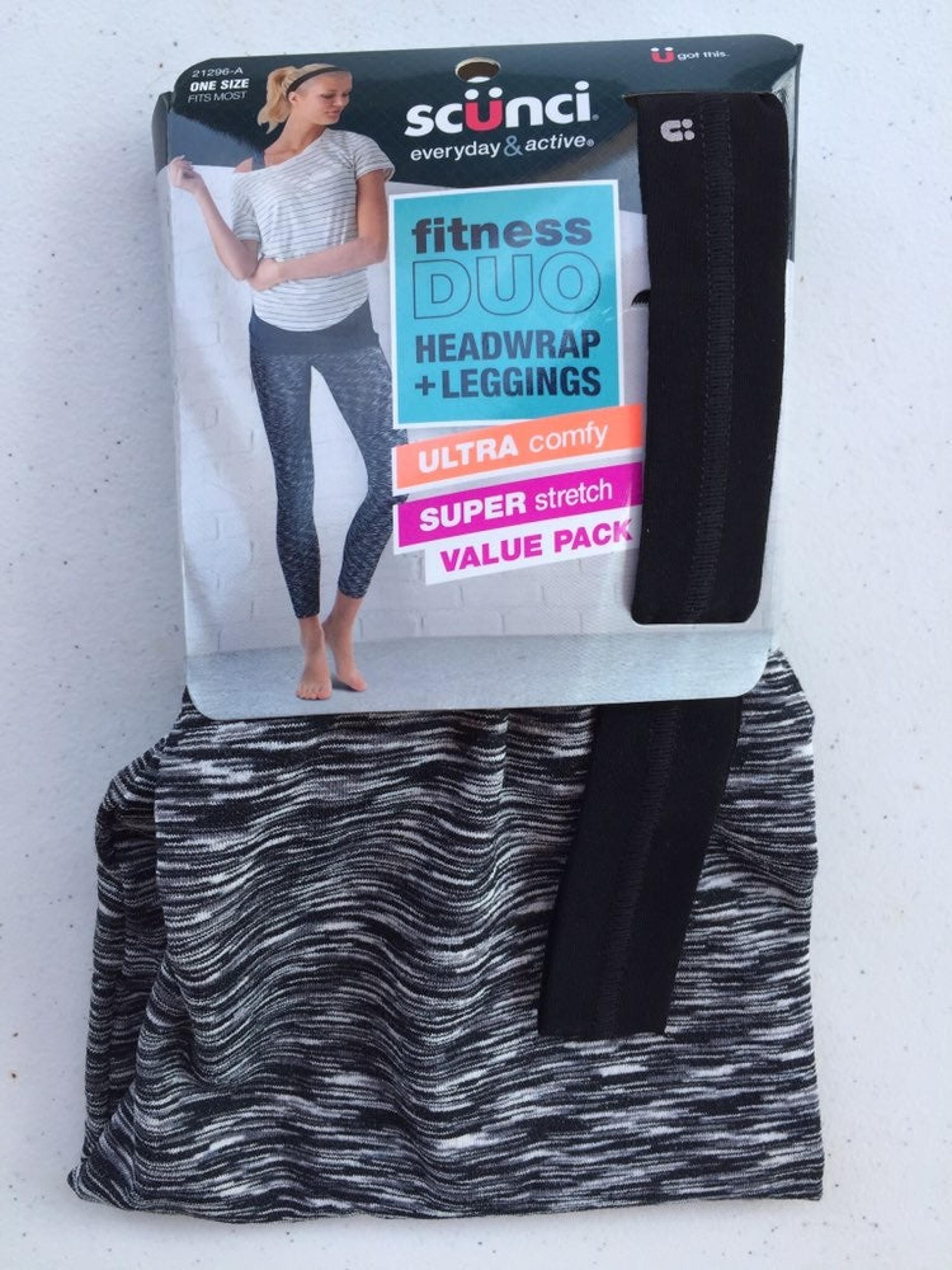 NEW Scunci Fitness Duo Set Black/White