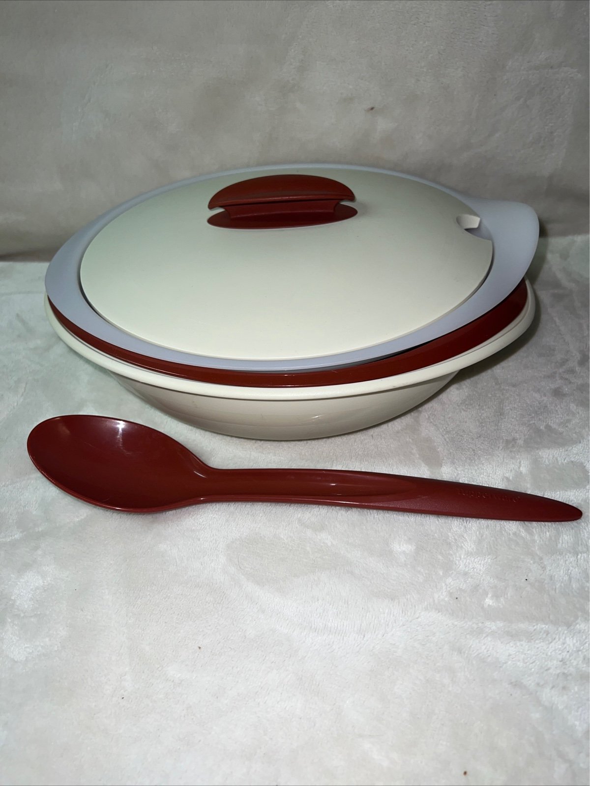 Vintage Tupperware 5 piece Insulated Hot Cold Serving Bowl Medium Oval Rust/Tan