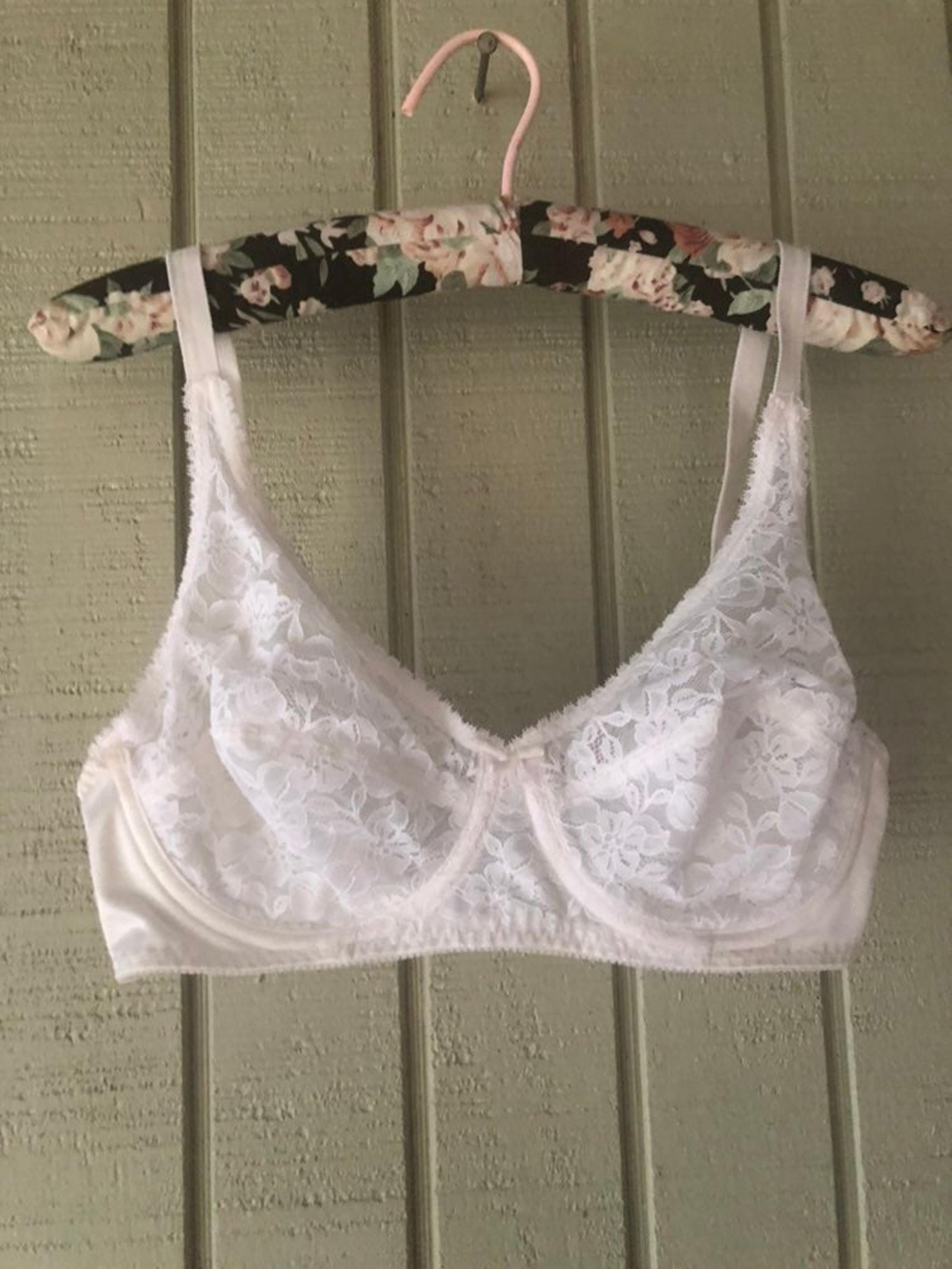 Vintage 36C White Lace Unlined Bra JCPenney Adonna