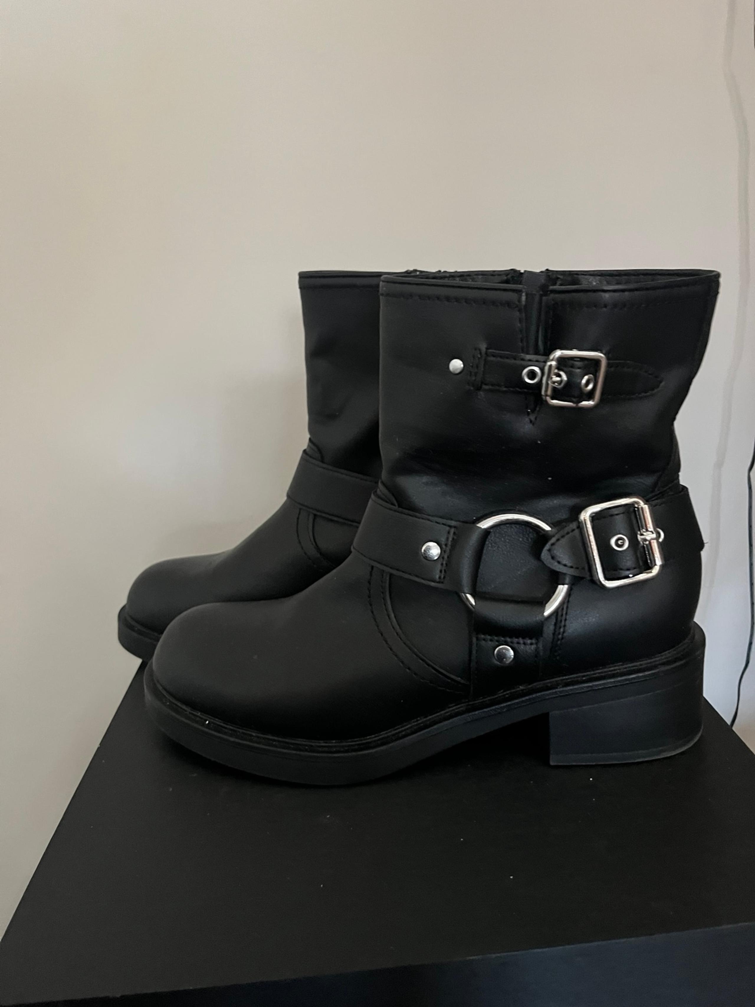 Black boots from target size 9.5 women