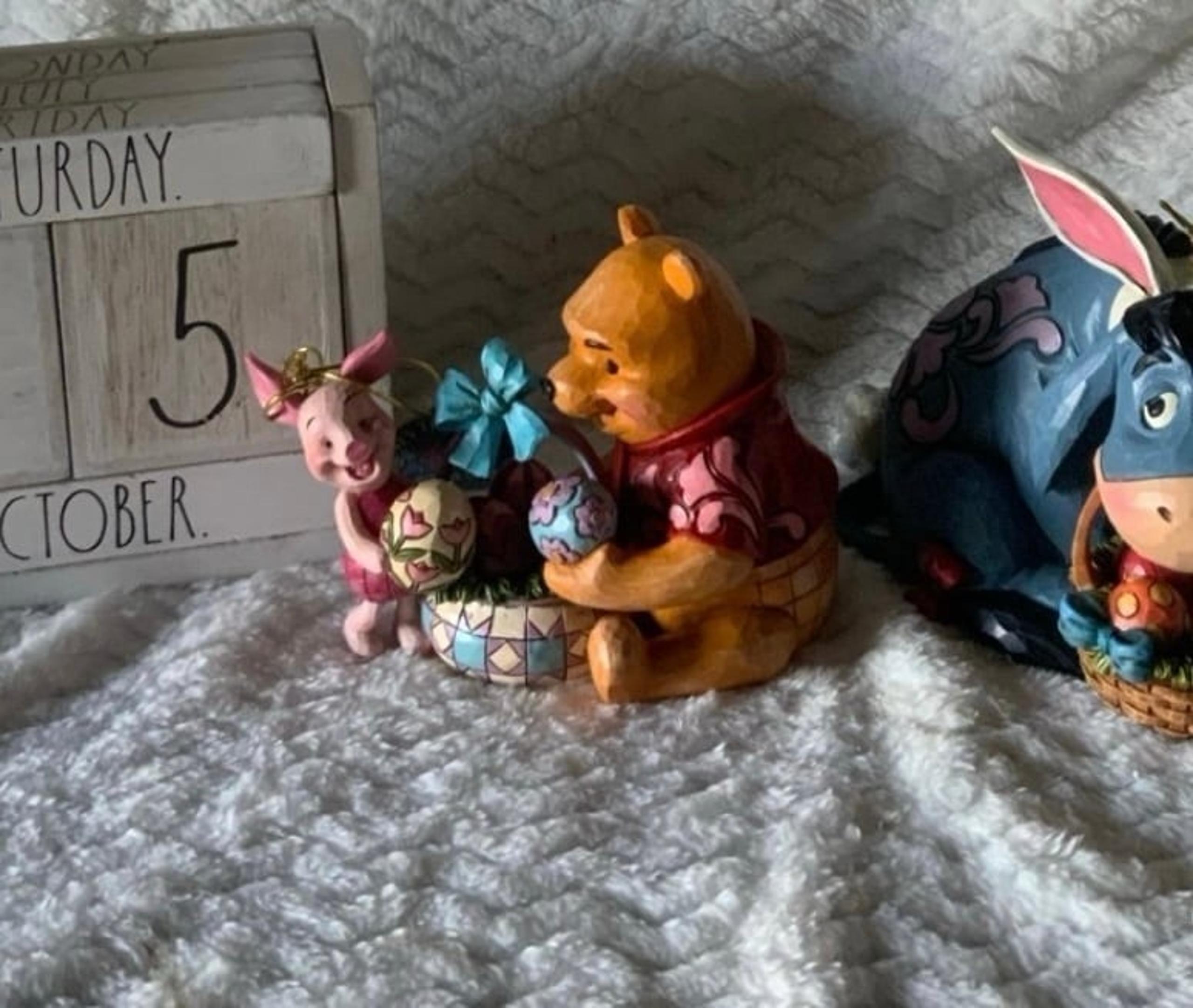 Disney Traditions Jim Shore Pooh & Piglet Easter