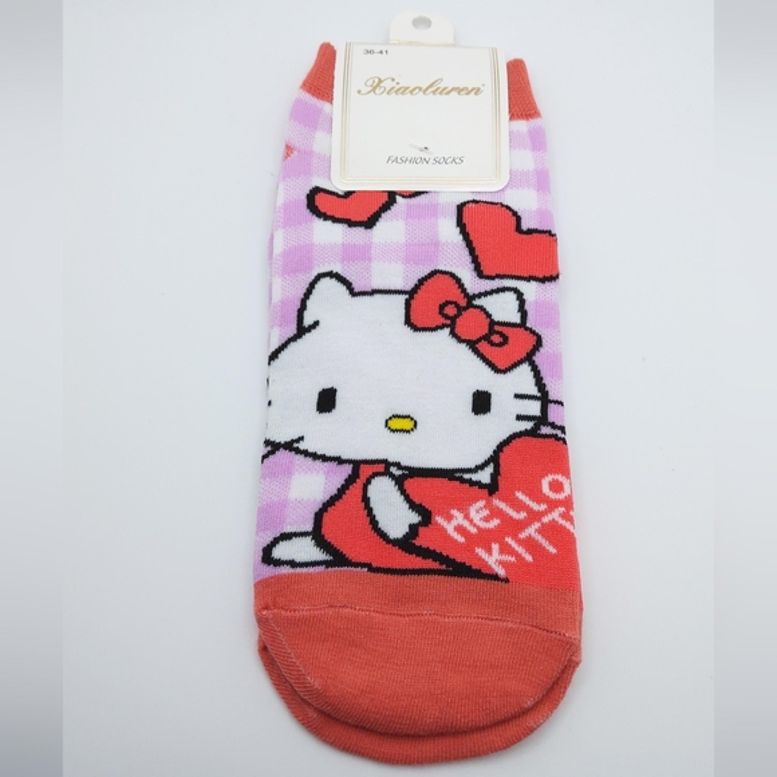 HELLO KITTY Ankle Socks NWT