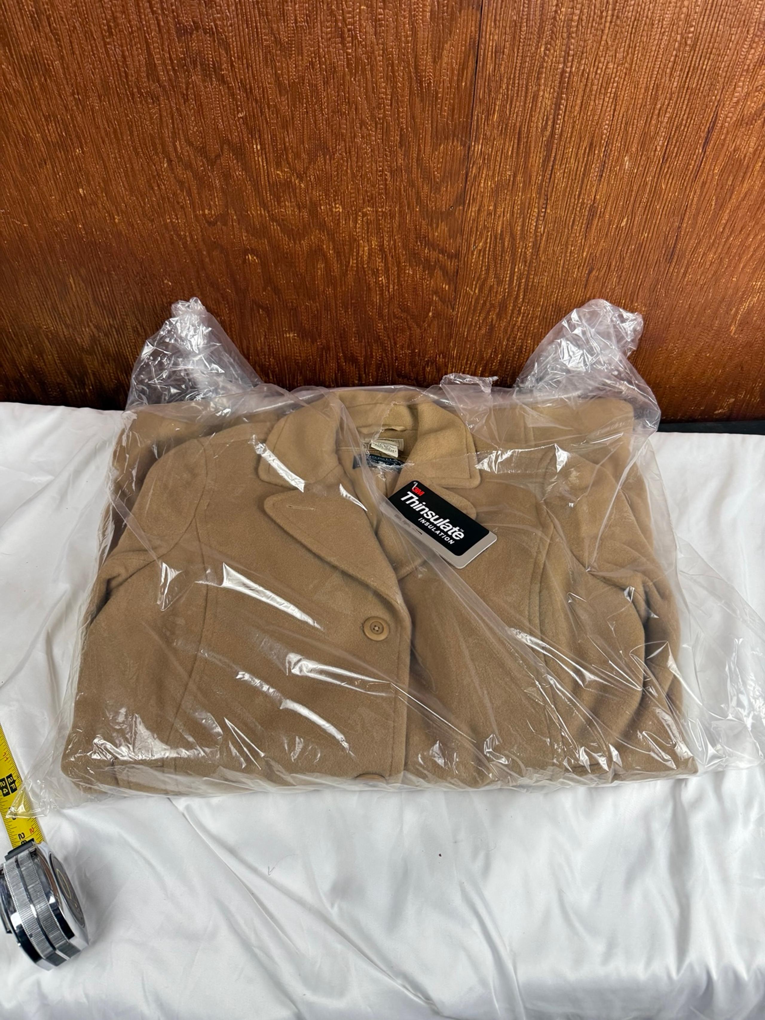 LL Bean Lambs Wool Classic Polo Coat Women's 14 Reg Beige 3/4 Length Bellandi