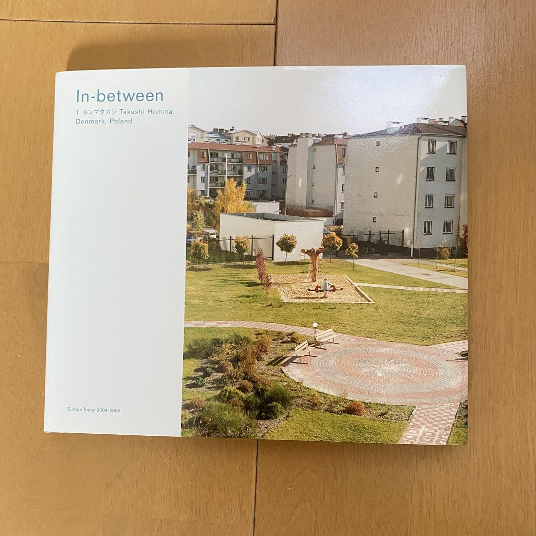 Between Takashi Homma