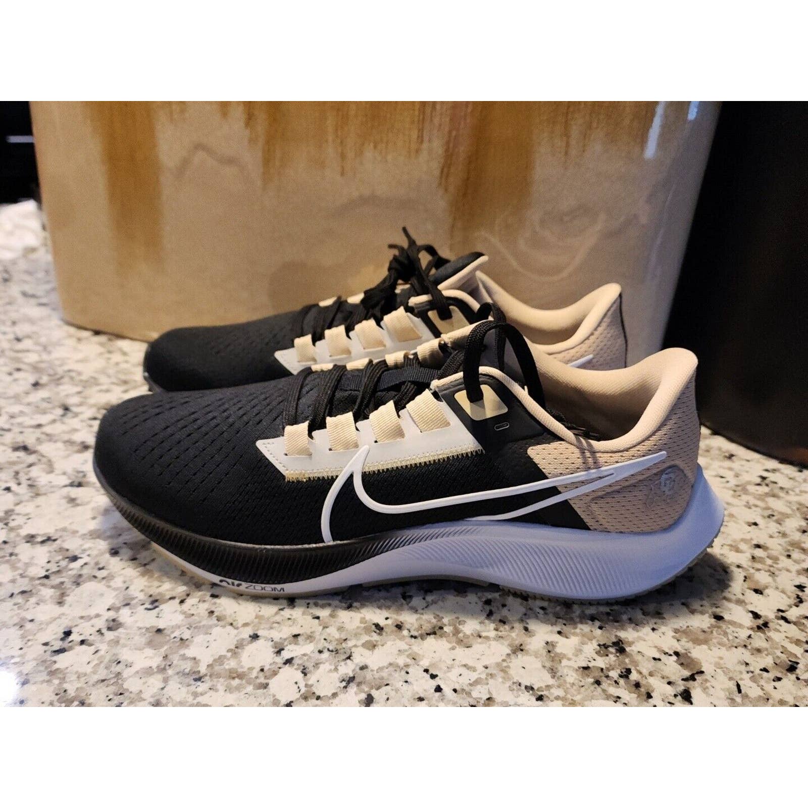 Nike Mens Colorado Buffaloes Zoom Pegasus Running Shoe Prime Time Black Size 12