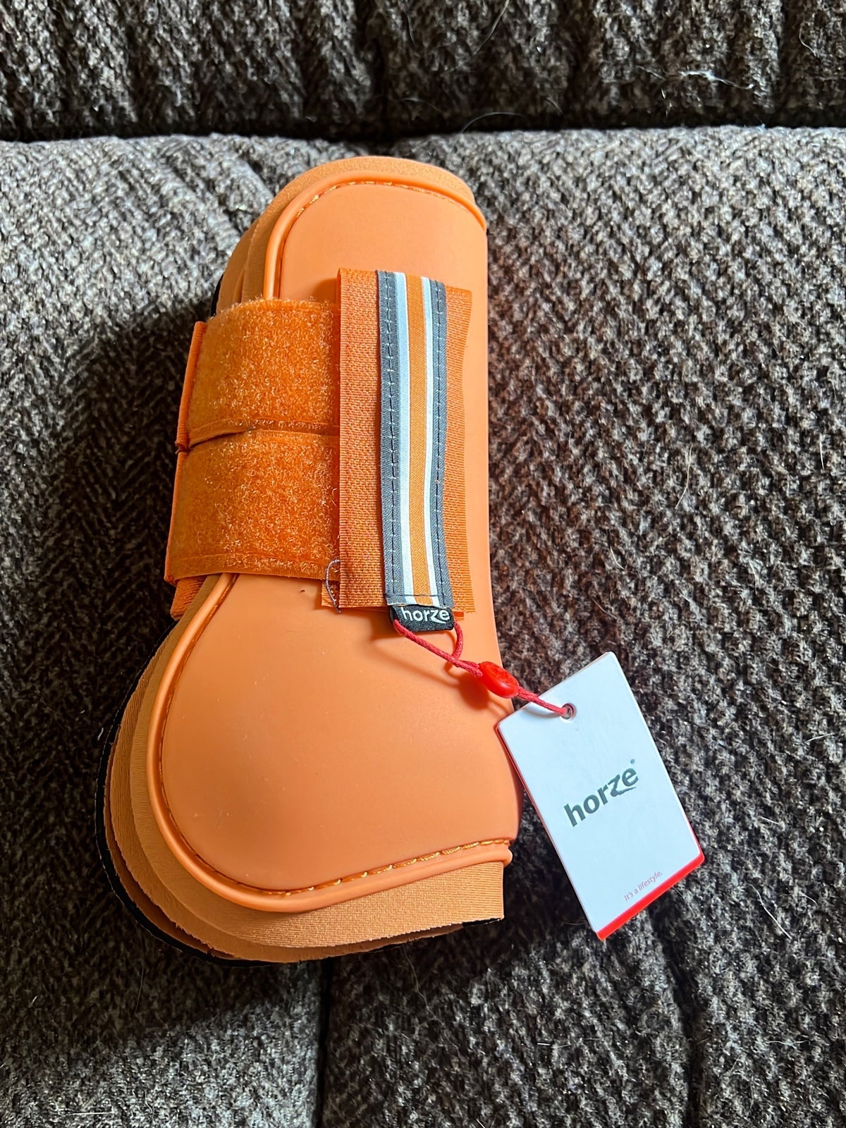 Front tendon boots for pony size