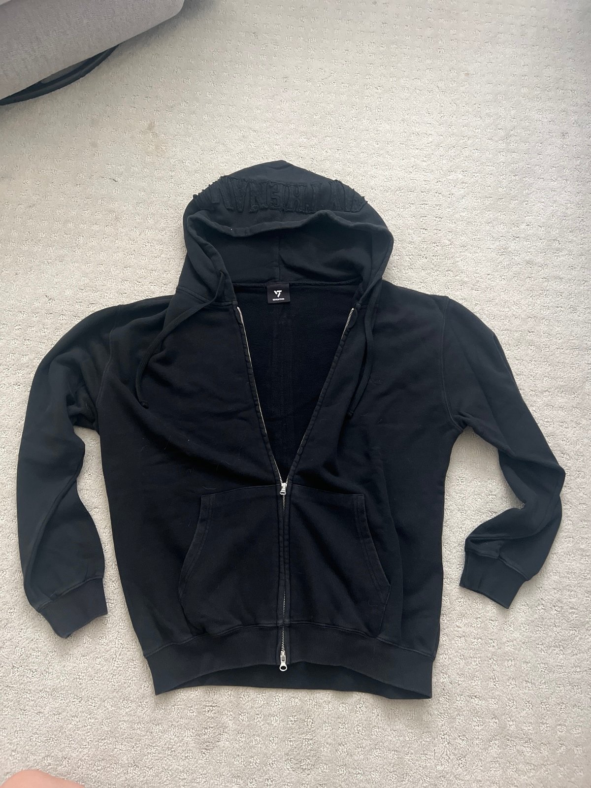 seventeen black zip up hoodie right here japan Hoodie