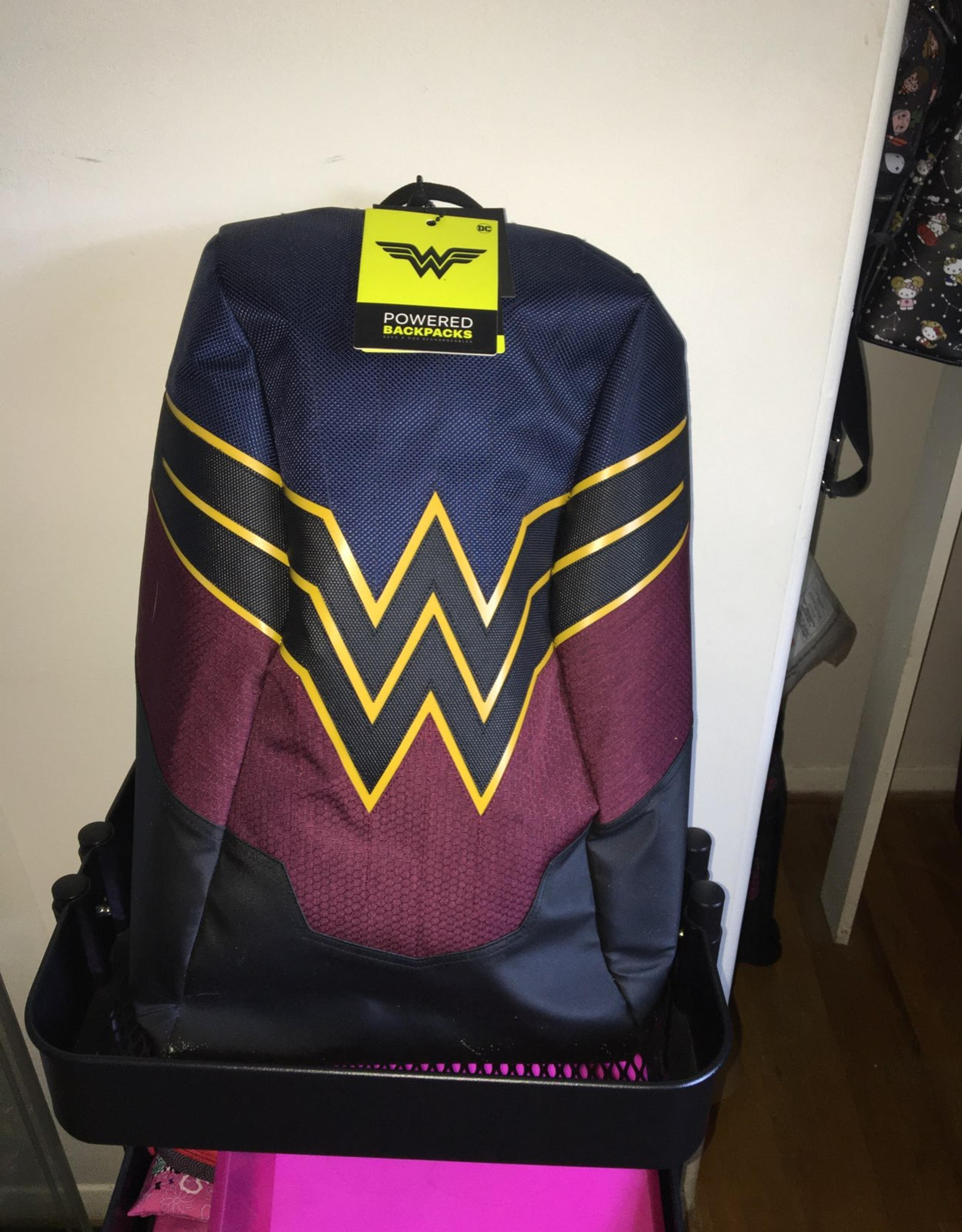 Bioworld Wonder Woman Backpack