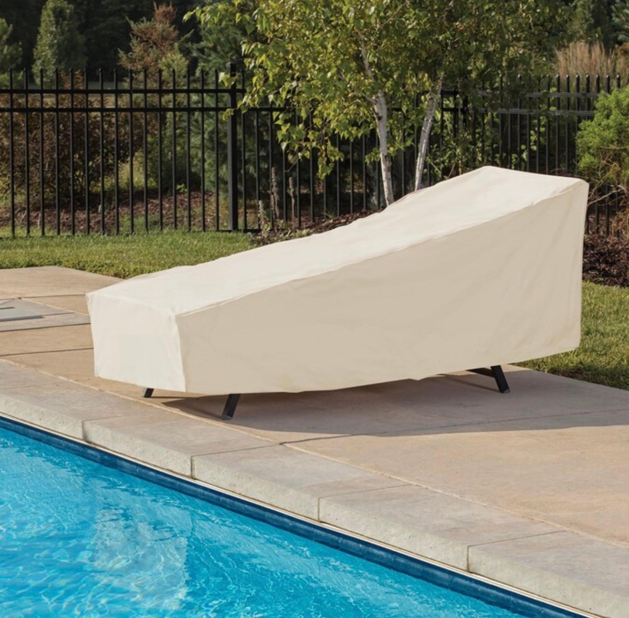 NEW OPENED Style Selections Tan Polyester Chaise Lounge Patio Furniture Cover